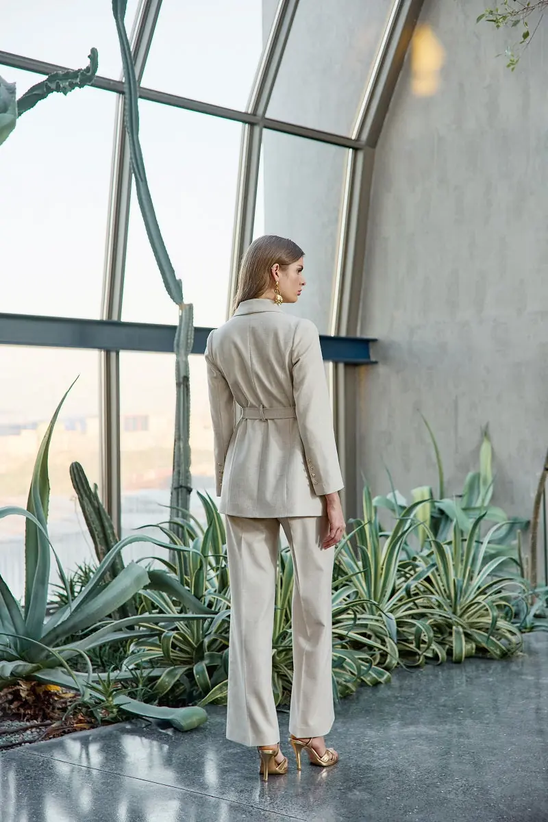 VELORA Suit, photo 7