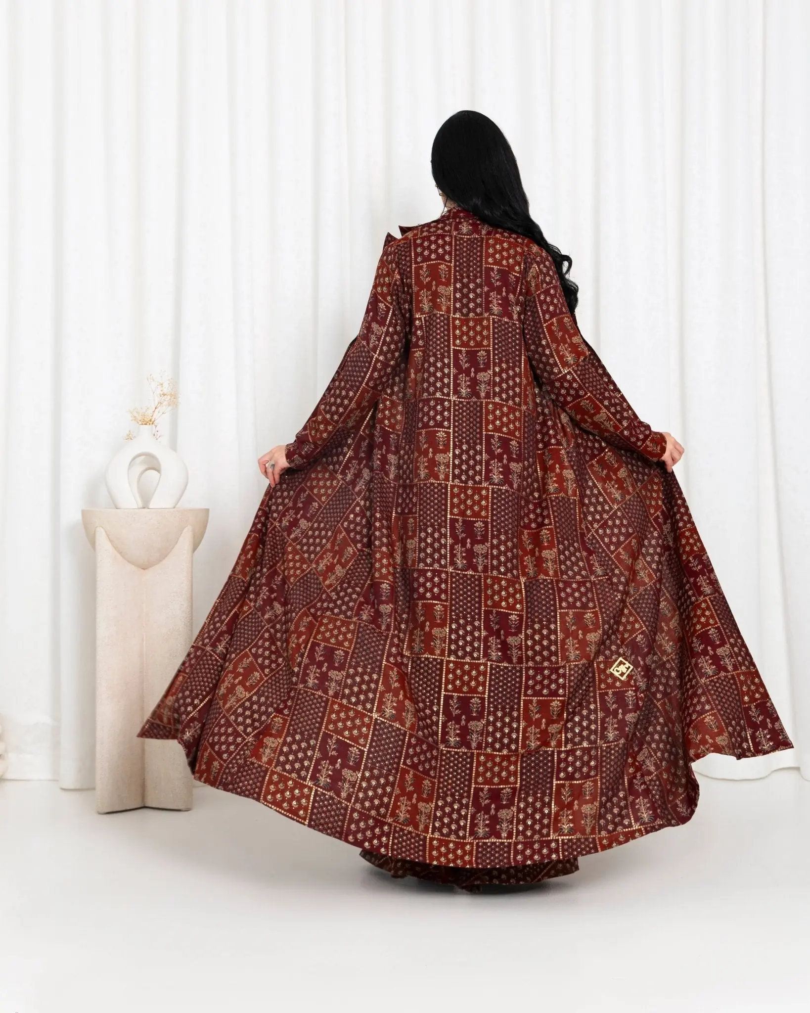Maroon Floral Check Jacket Abaya, photo 2