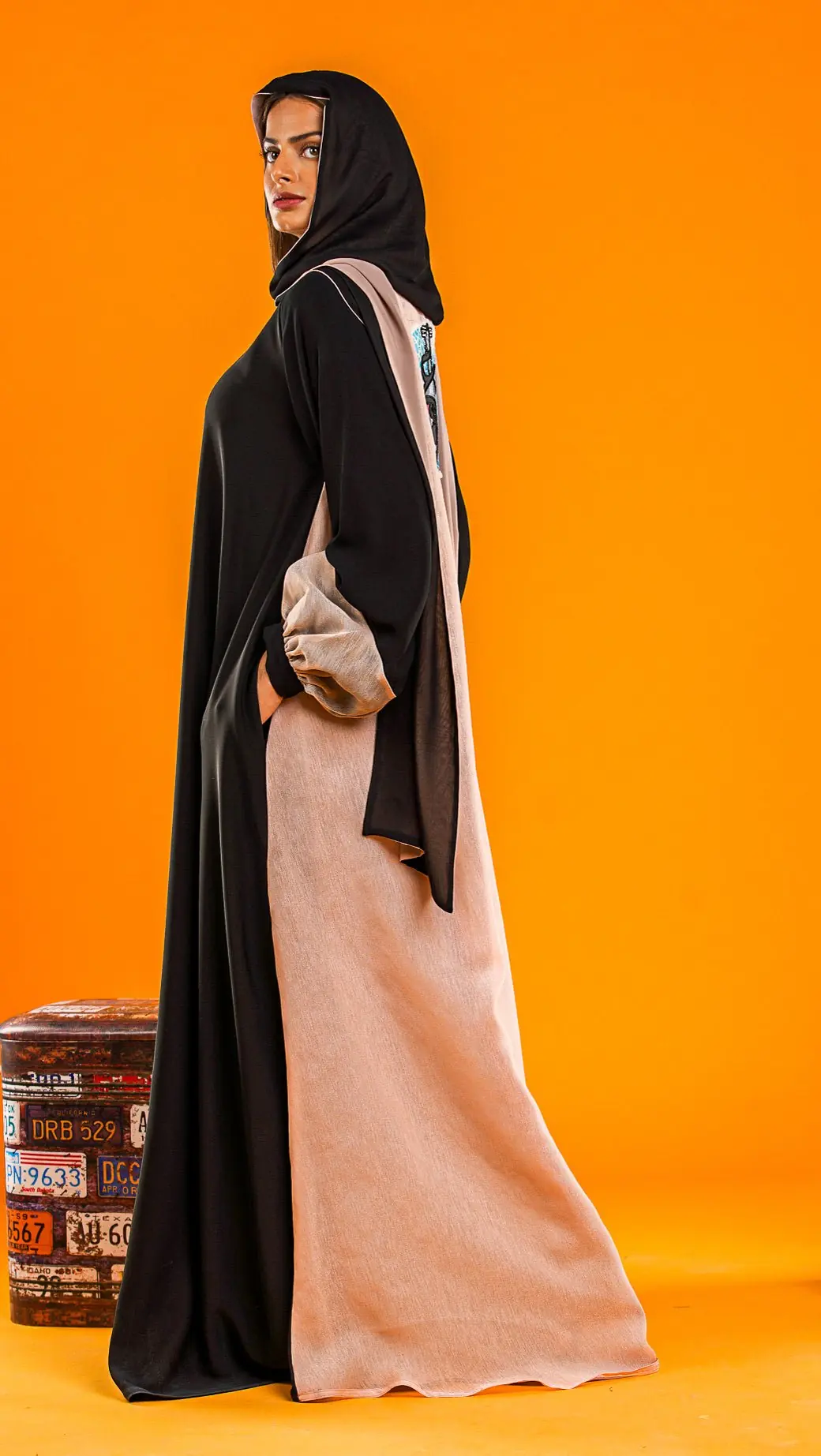 Oud Abaya