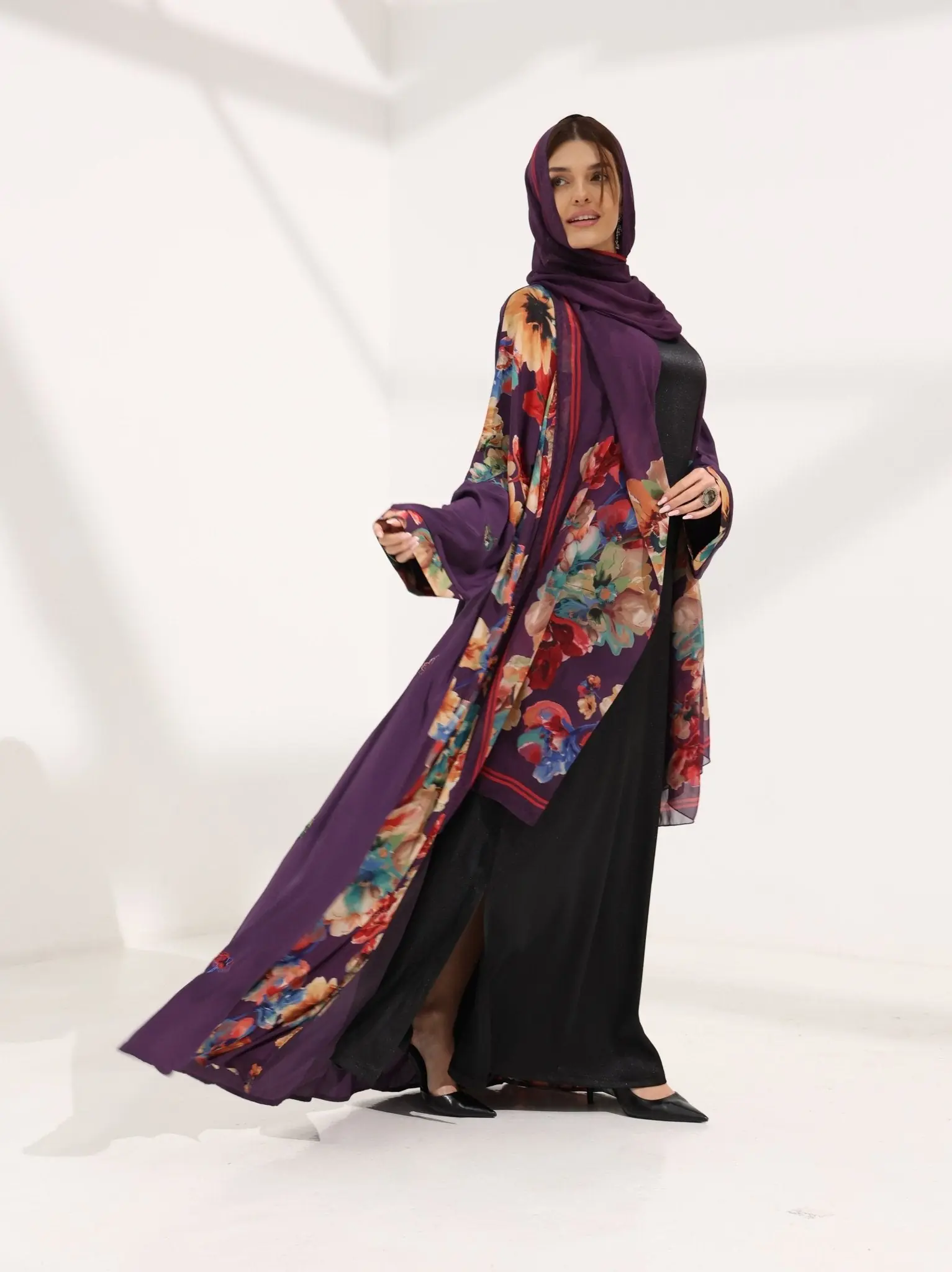 Kashmir Bloom Abaya — Plum Garden (Floral Kimono)