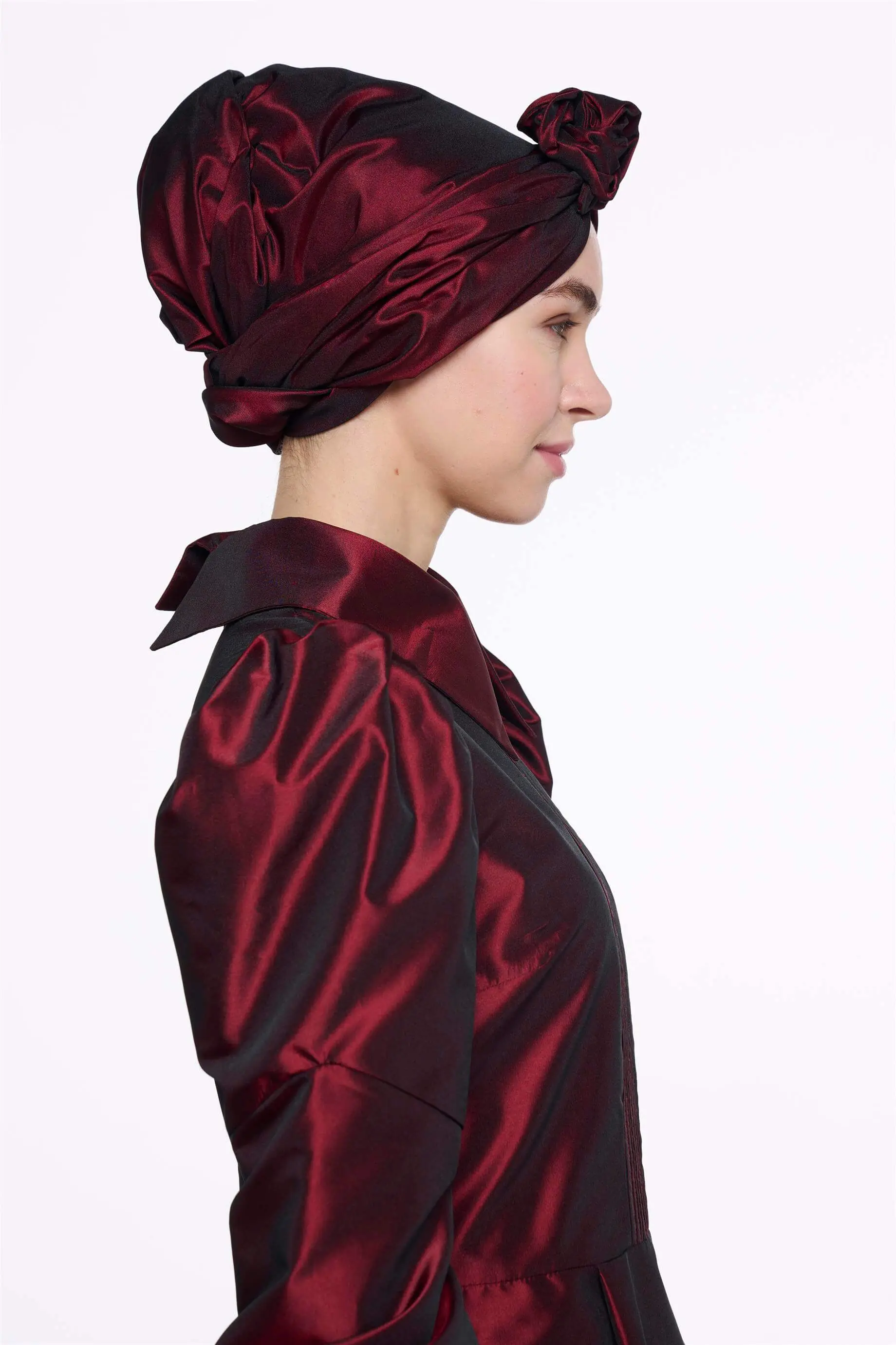 Burgundy Taffeta Bonnet with Inner Wire, photo 3
