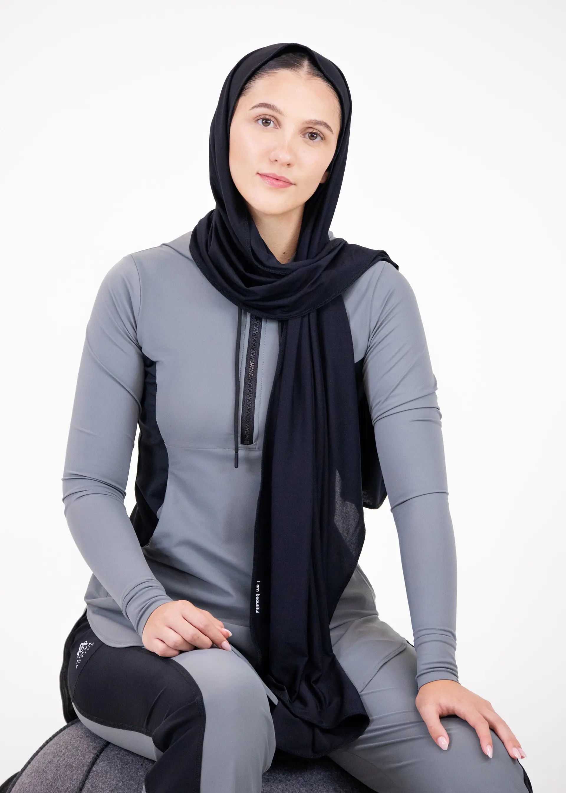 Sheilah Performance Hijab - Black