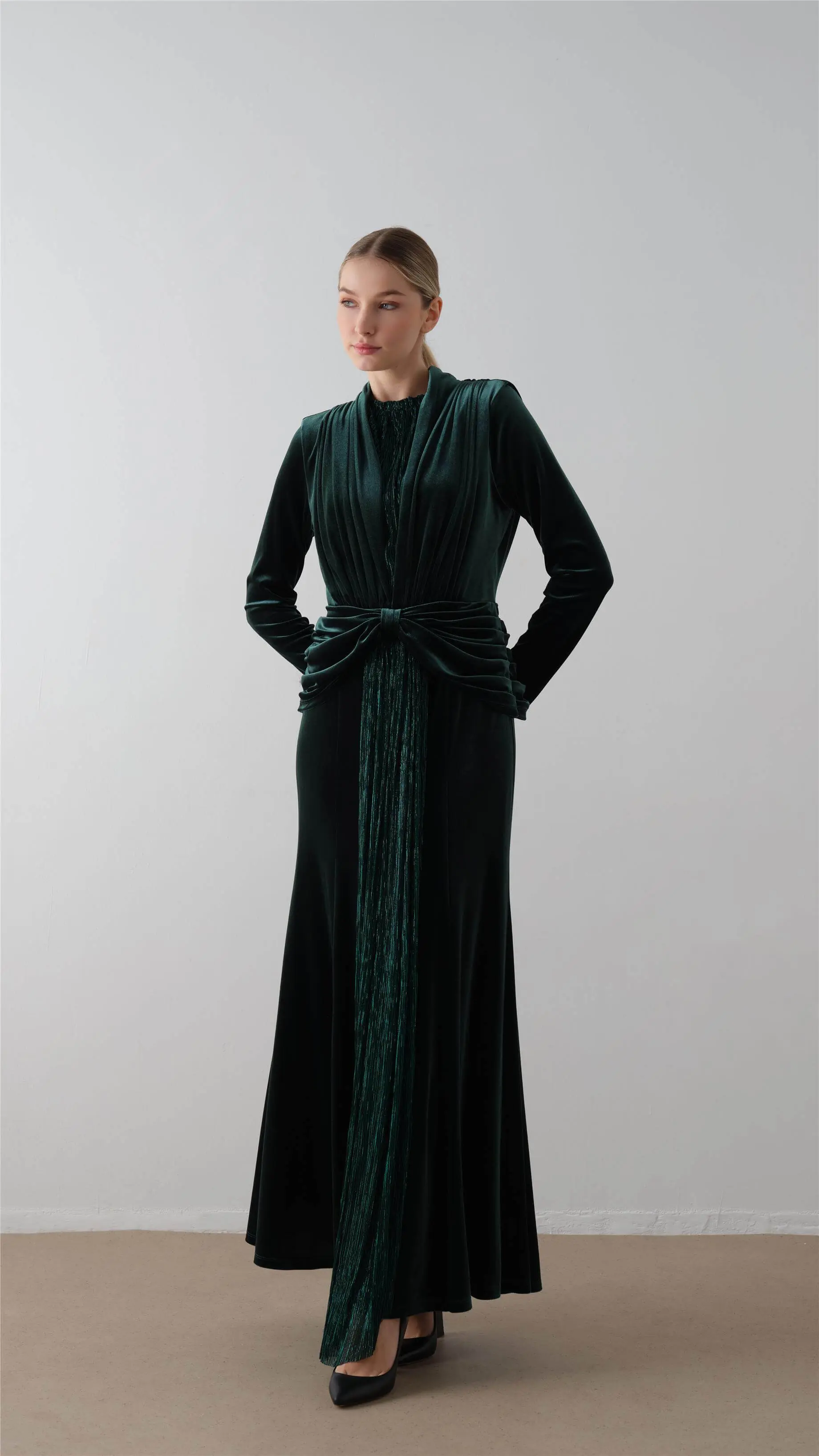 Front-Draped Velvet Dress – Emerald Green, photo 4
