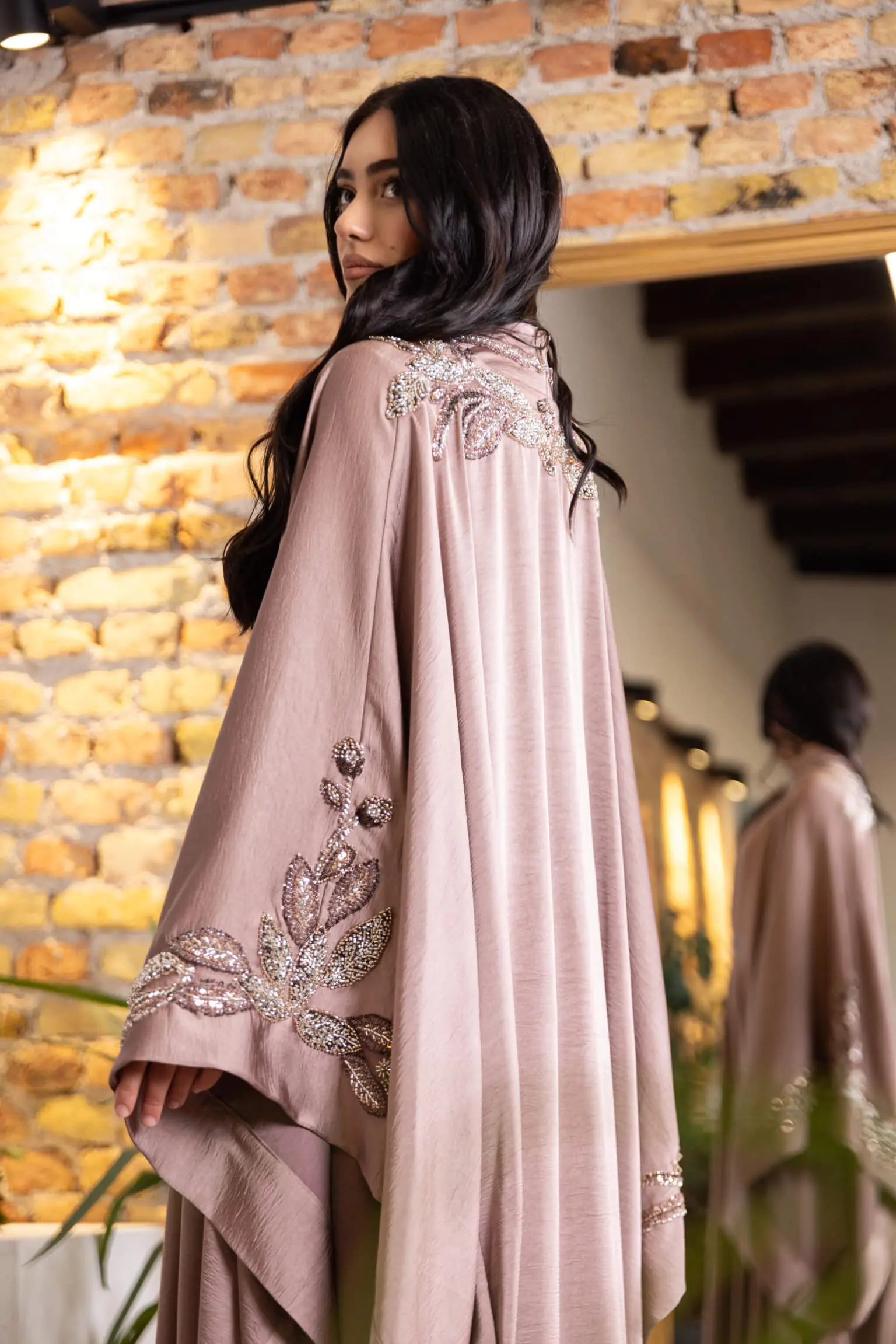 Silent Power Embellished Abaya – Pink, photo 2