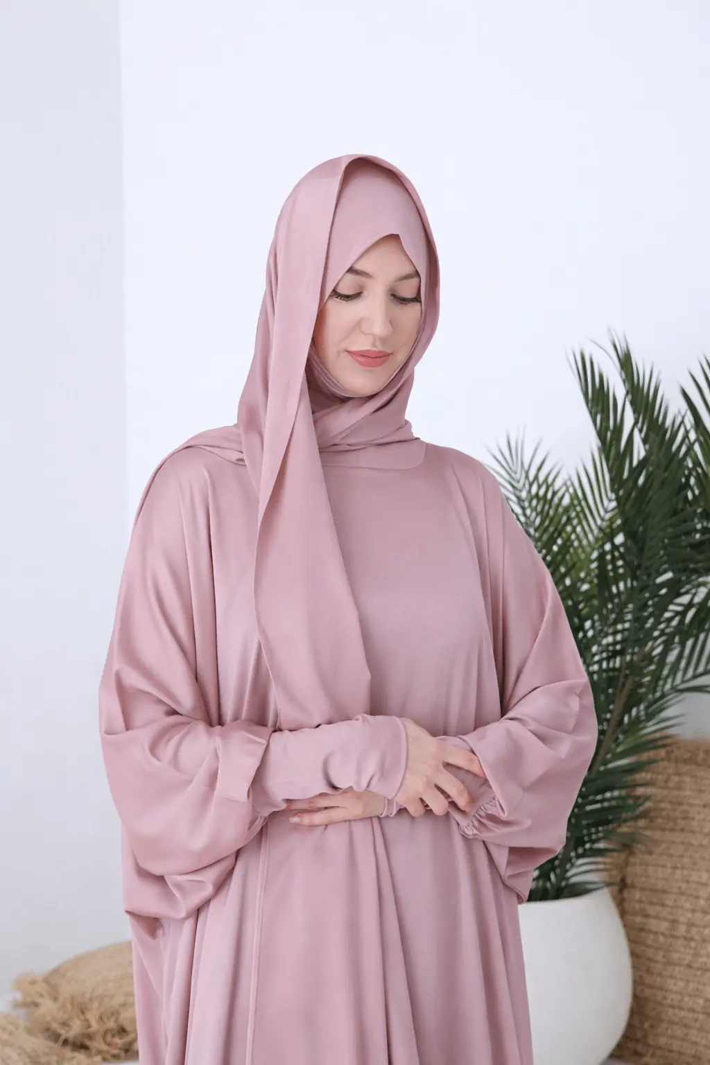 Rose Dusk Prayer Abaya, photo 3