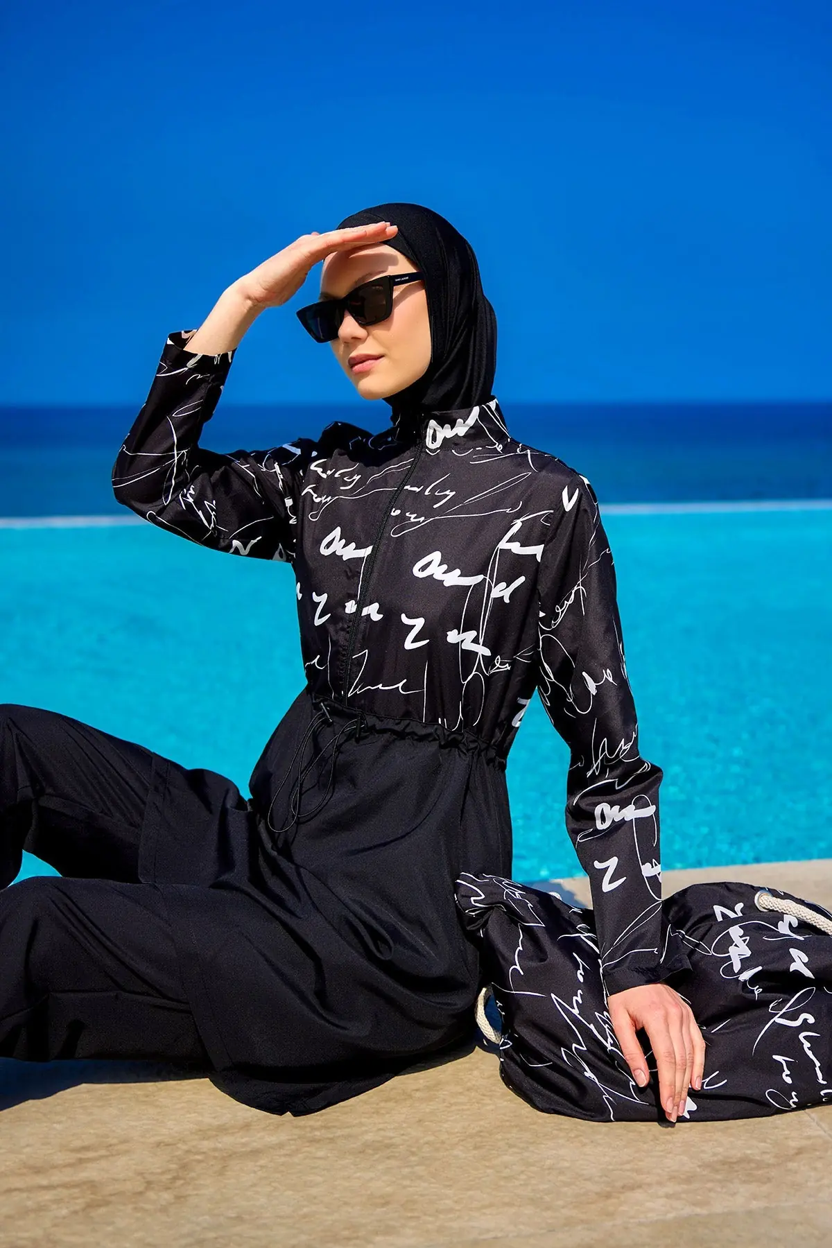 Black Full Coverage Modest Swimwear Set for Women R2501
