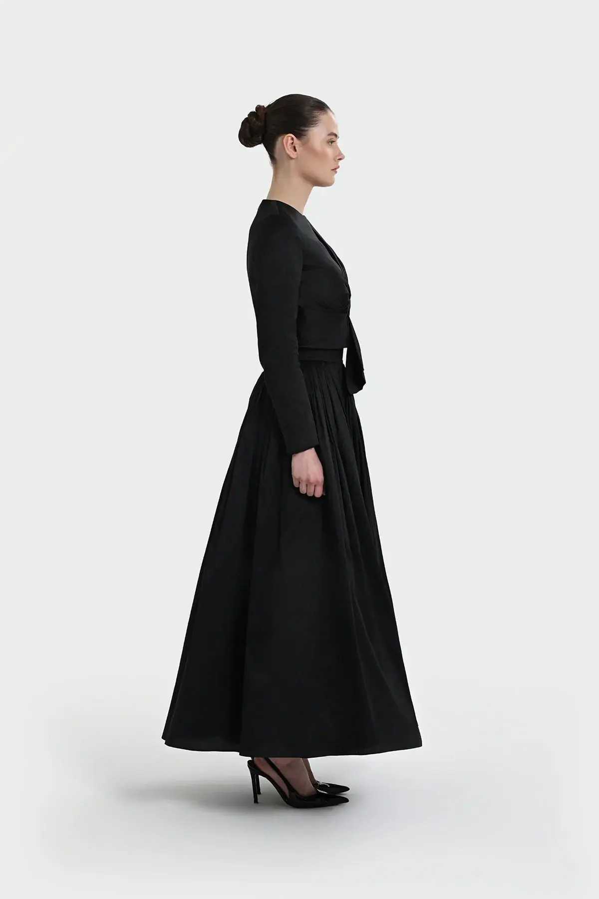 Long-Sleeve Dress with Front Tie Detail - Black, photo 4