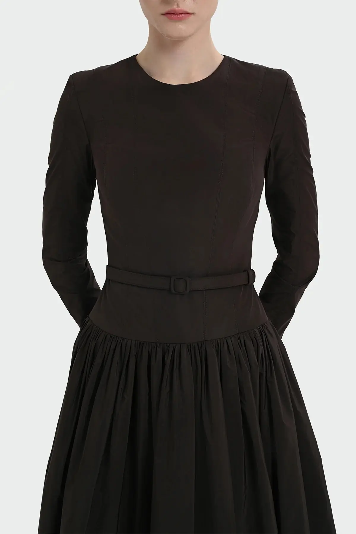 Long-Sleeved Evening Dress with Belt Detail - Brown, photo 2