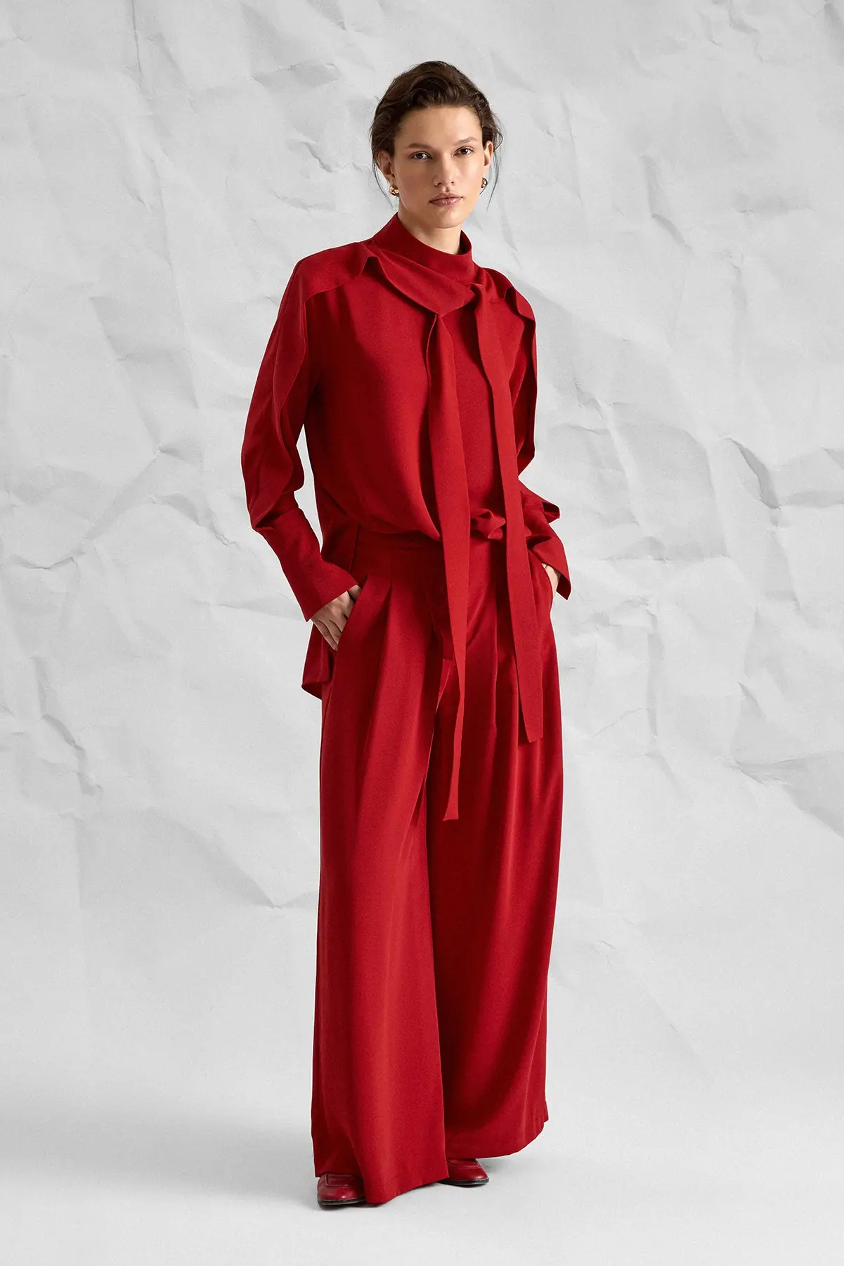 Majesté Atelier No. 05 High-Neck Tunic & Wide-Leg Trouser Set - Red, photo 3