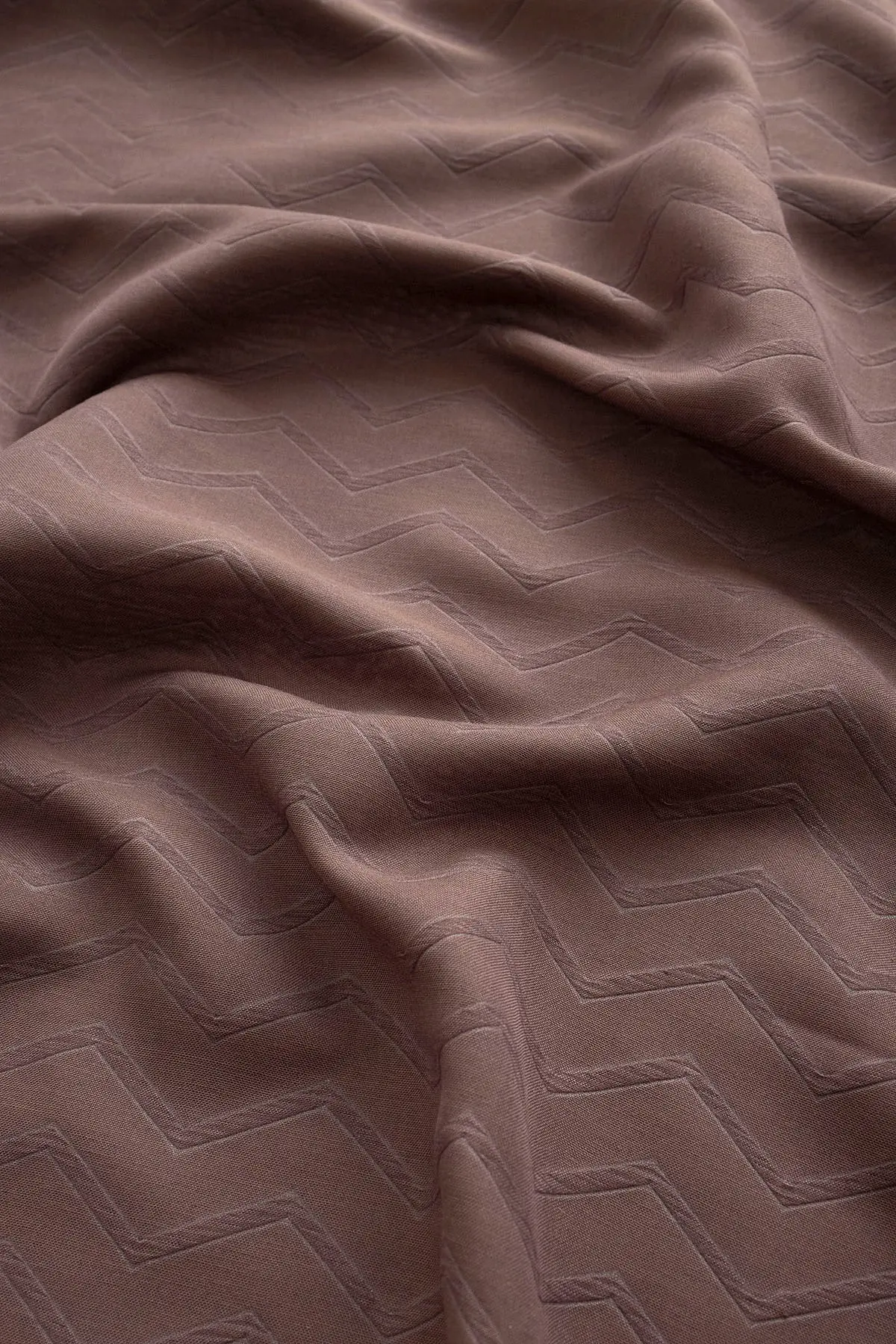 NOA SOFT Zigzag Pattern Shawl – Bitter Chocolate, photo 3