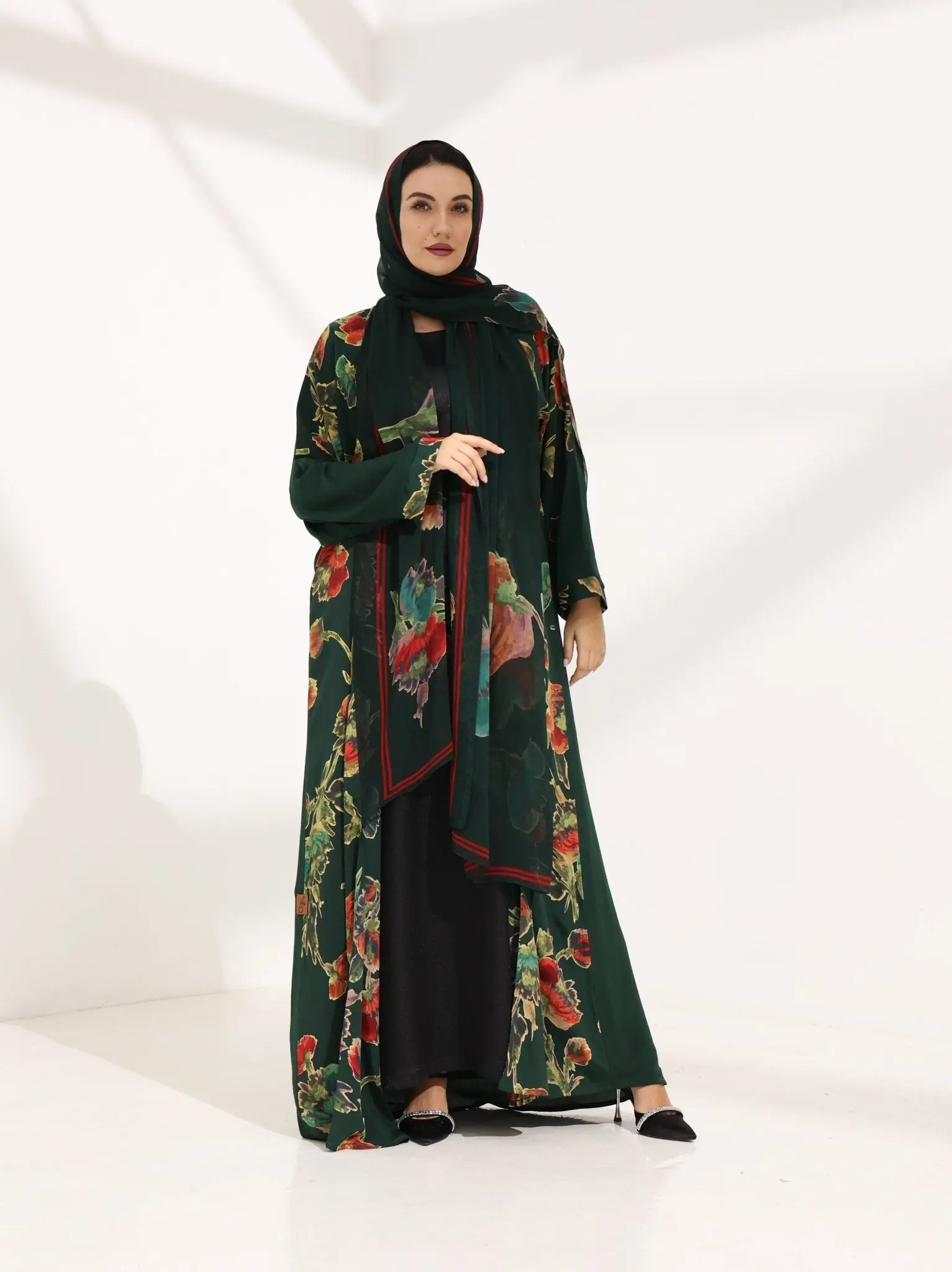 Kashmir Bloom Abaya – Emerald Garden Floral Edition