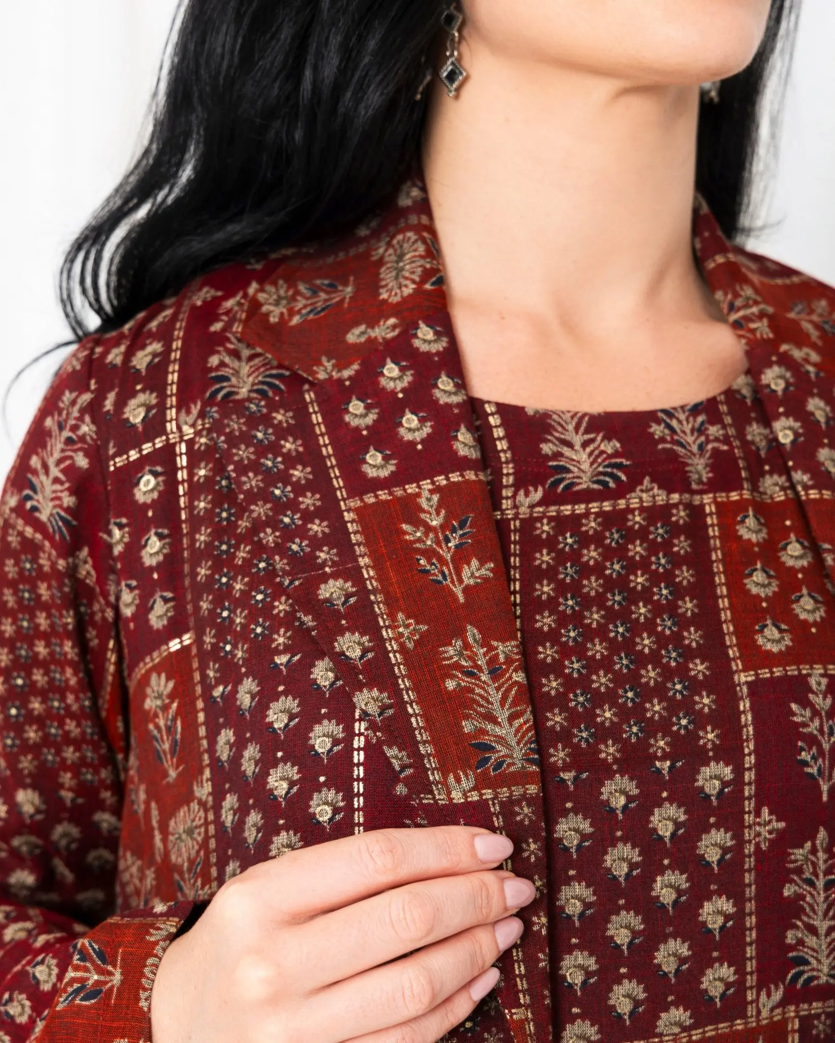 Maroon Floral Check Jacket Abaya, photo 6