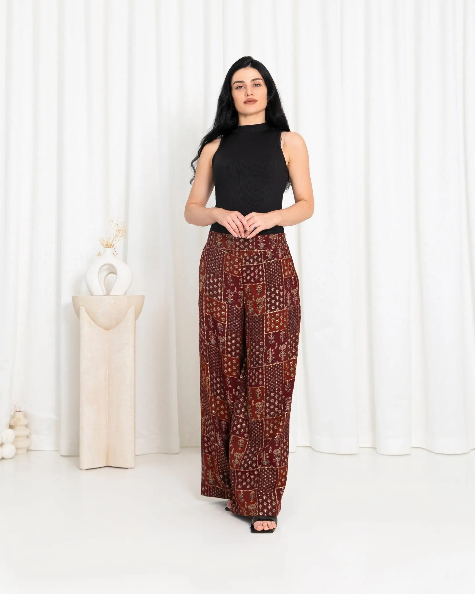 Maroon Floral Check Pants, photo 2