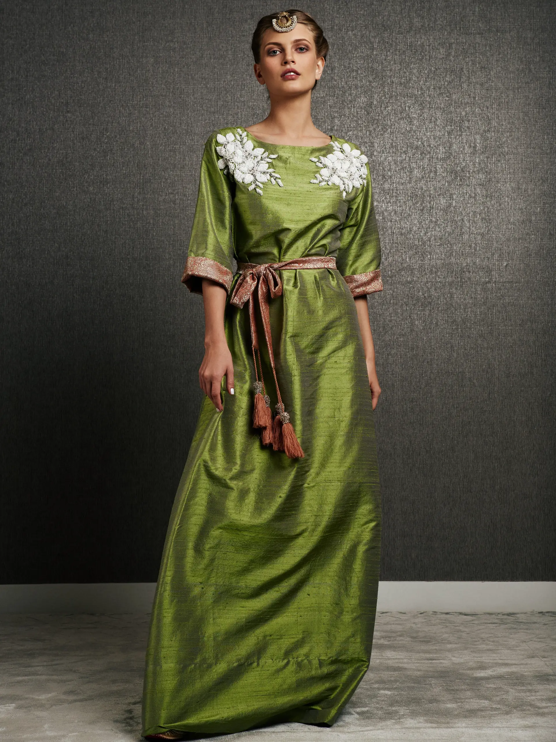 Mays Maharani Kaftan in Olive