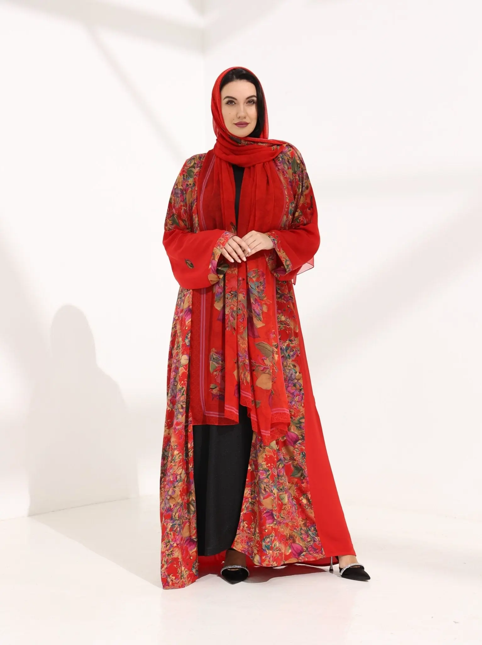 Kashmir Bloom Abaya – Crimson Garden Floral Edition
