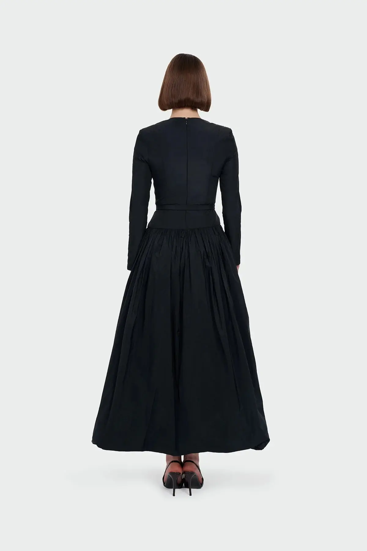 Long-Sleeved Evening Dress with Belt Detail - Black, photo 4