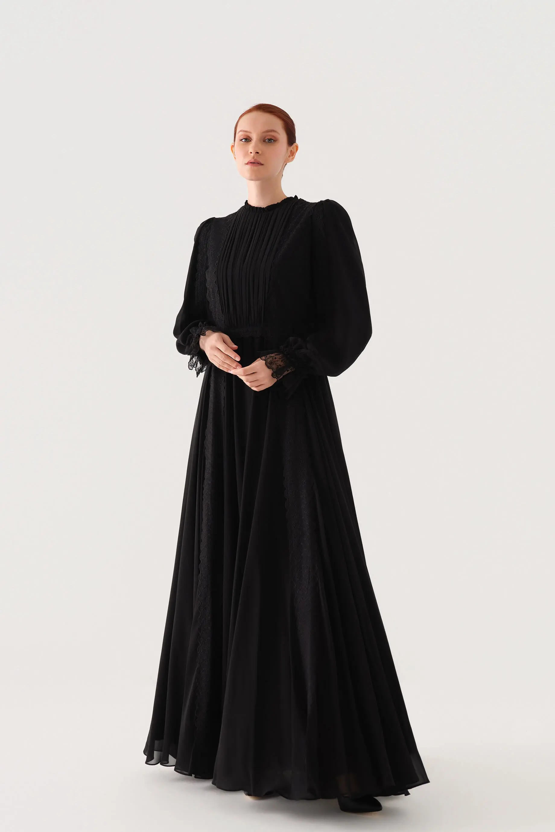 Lace-Trim Pleated-Front Chiffon Maxi Dress – Black, photo 4