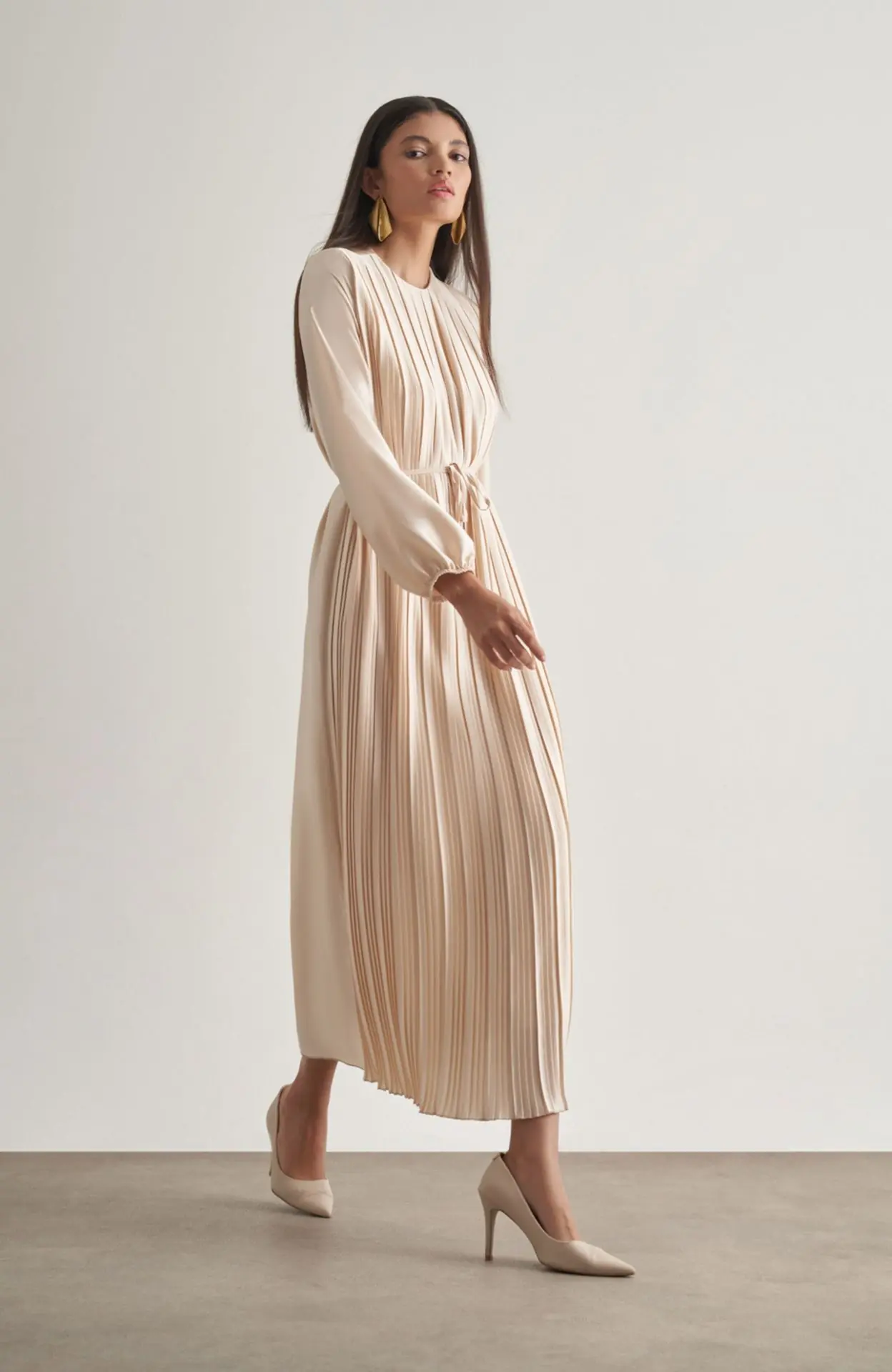 Mizalle Maxi Dress, photo 4