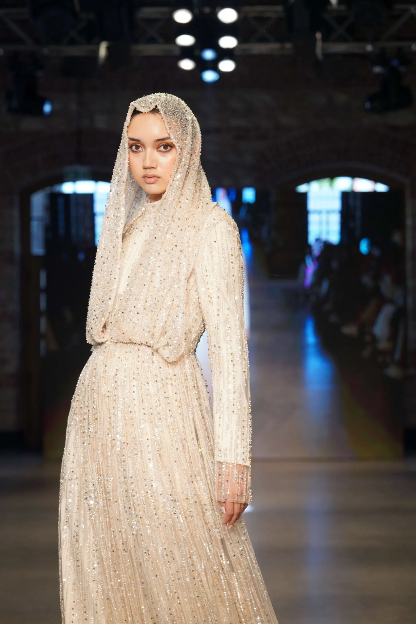 Gemstone Aura Balcanian Pearl-Embellished Gown – Beige, photo 2