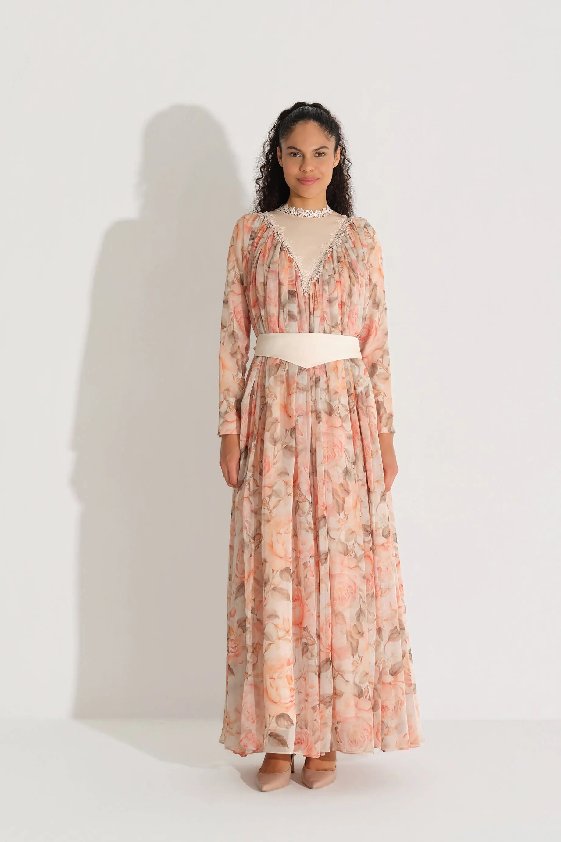V-Neck Lace Detail Chiffon Dress – Peach