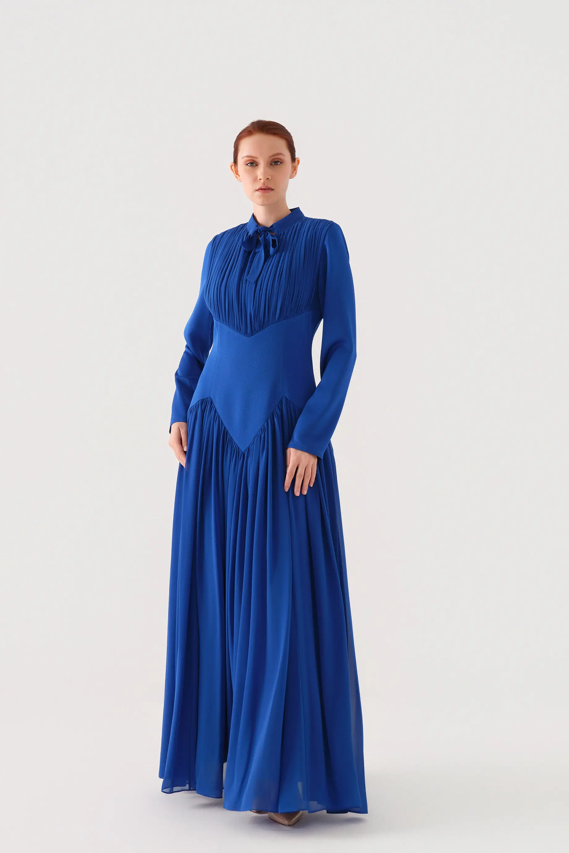 Bow-Neck Corset-Waist Crepe Maxi Dress – Royal Blue, photo 5