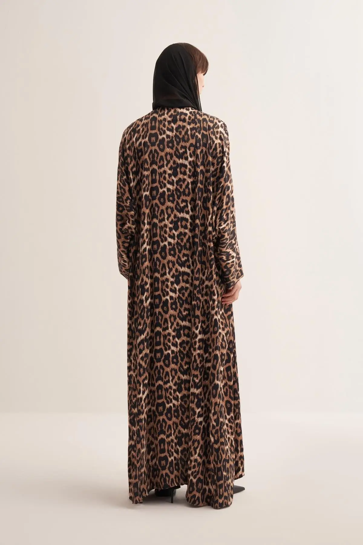 Leopard Print Viscose Abaya with Matching Scarf, photo 3