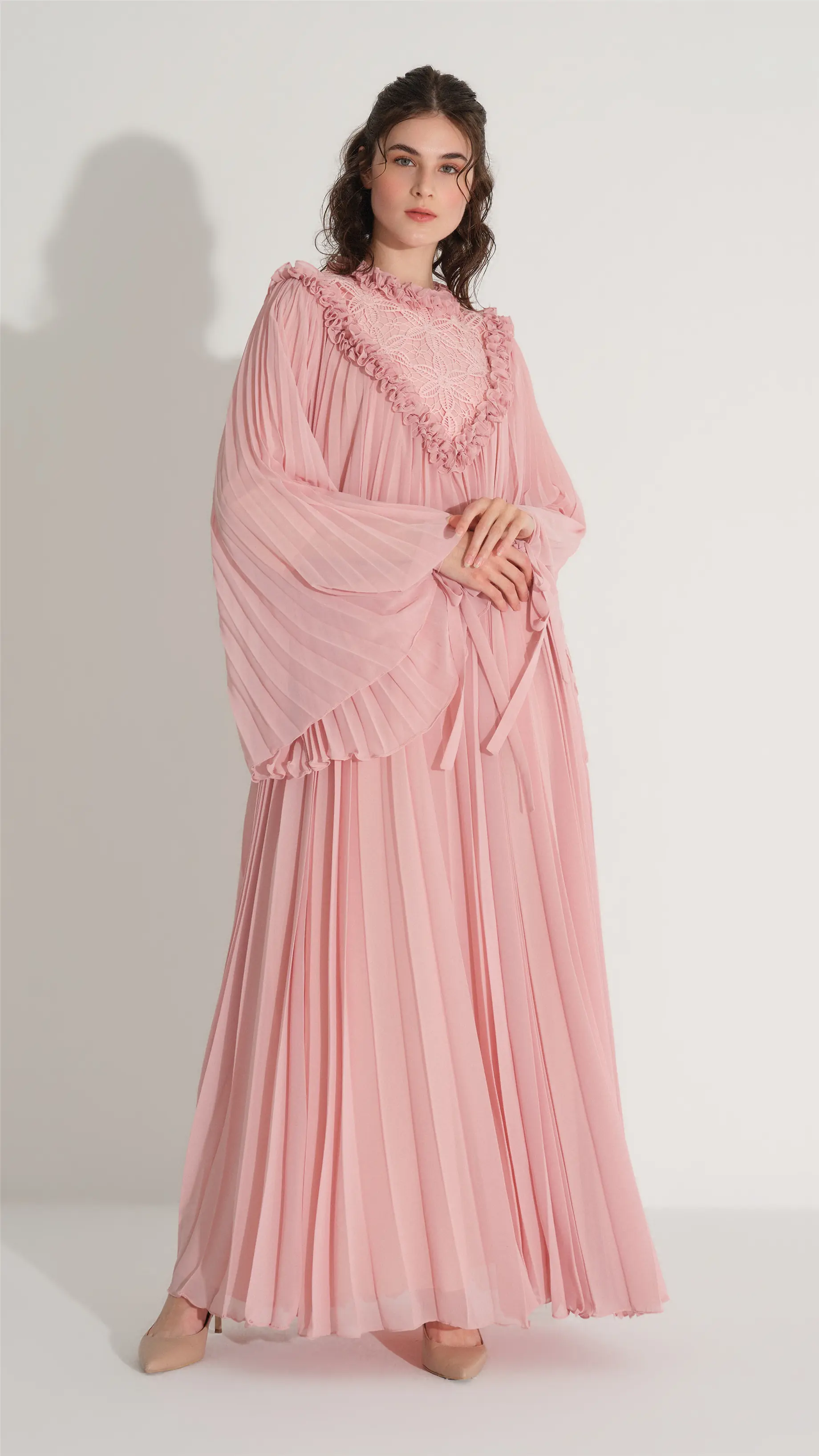 ÜST BEDENİ DANTEL FIRFIR DETAYLI PİLİSE ELBİSE Pembe, photo 4