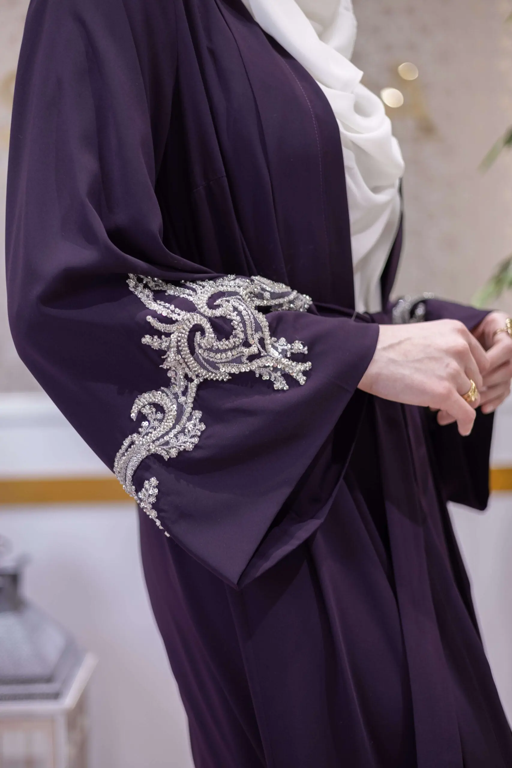 Silk Radiant Embellished Abaya – Purple, photo 4