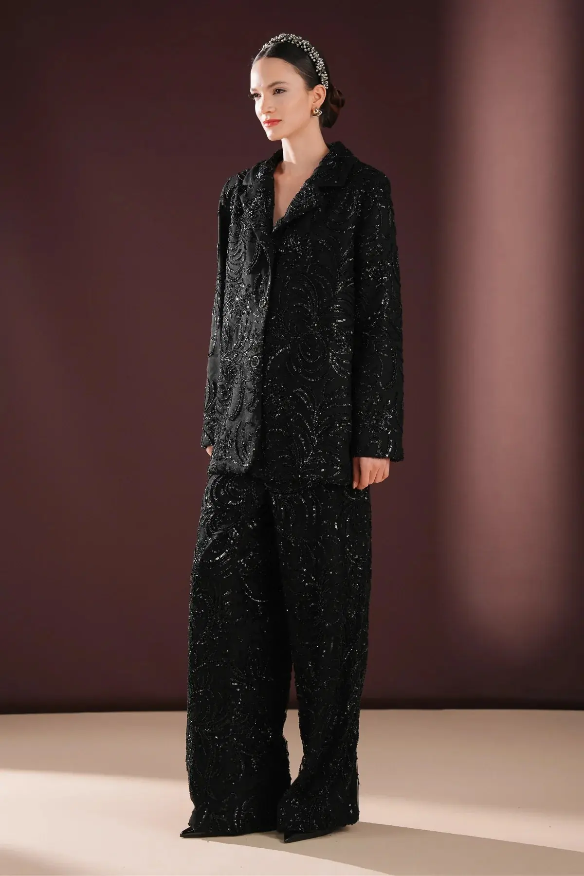 Kaelis Embellished Suit – Black, photo 6