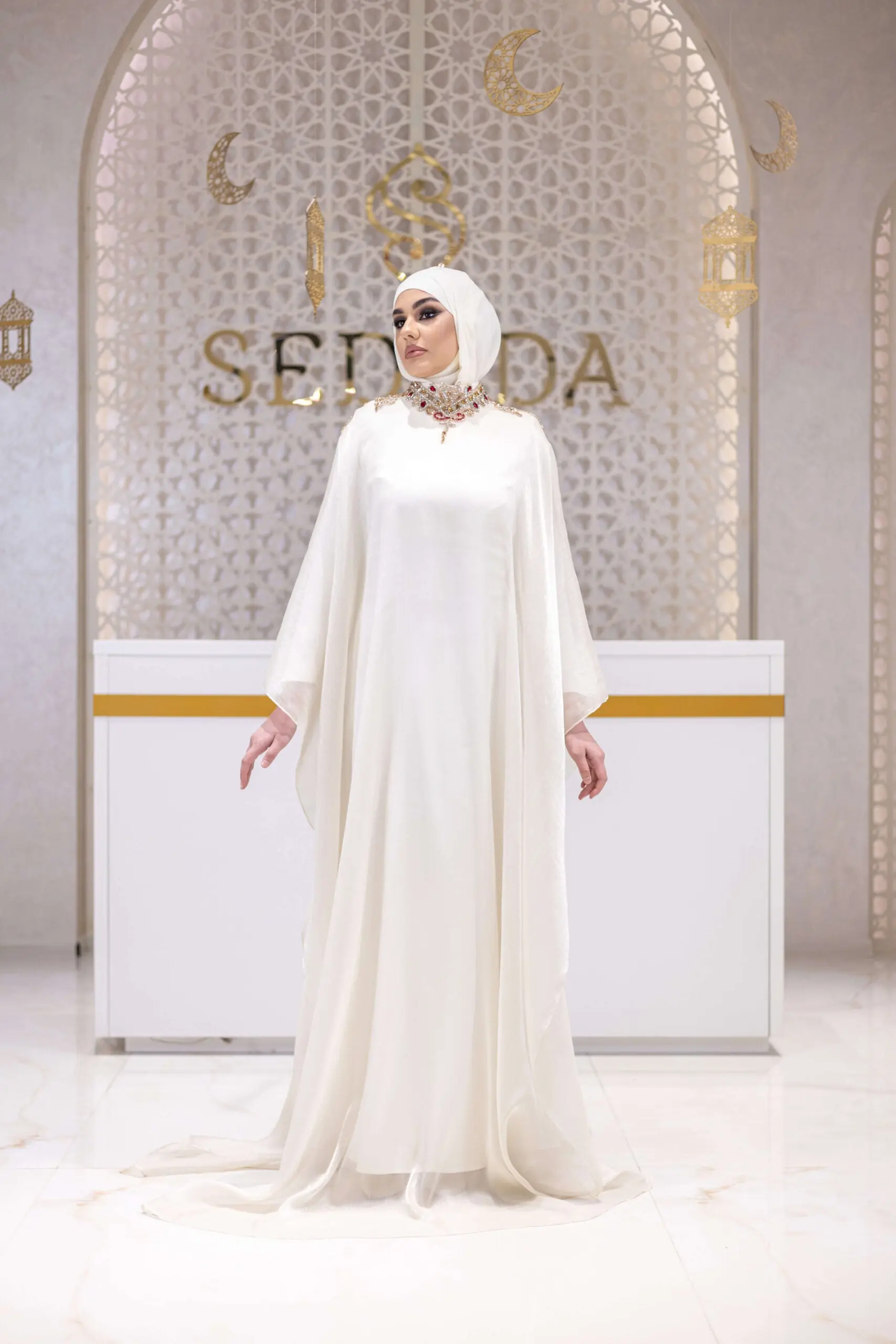 Midnight Oasis Embellished Abaya – White, photo 4