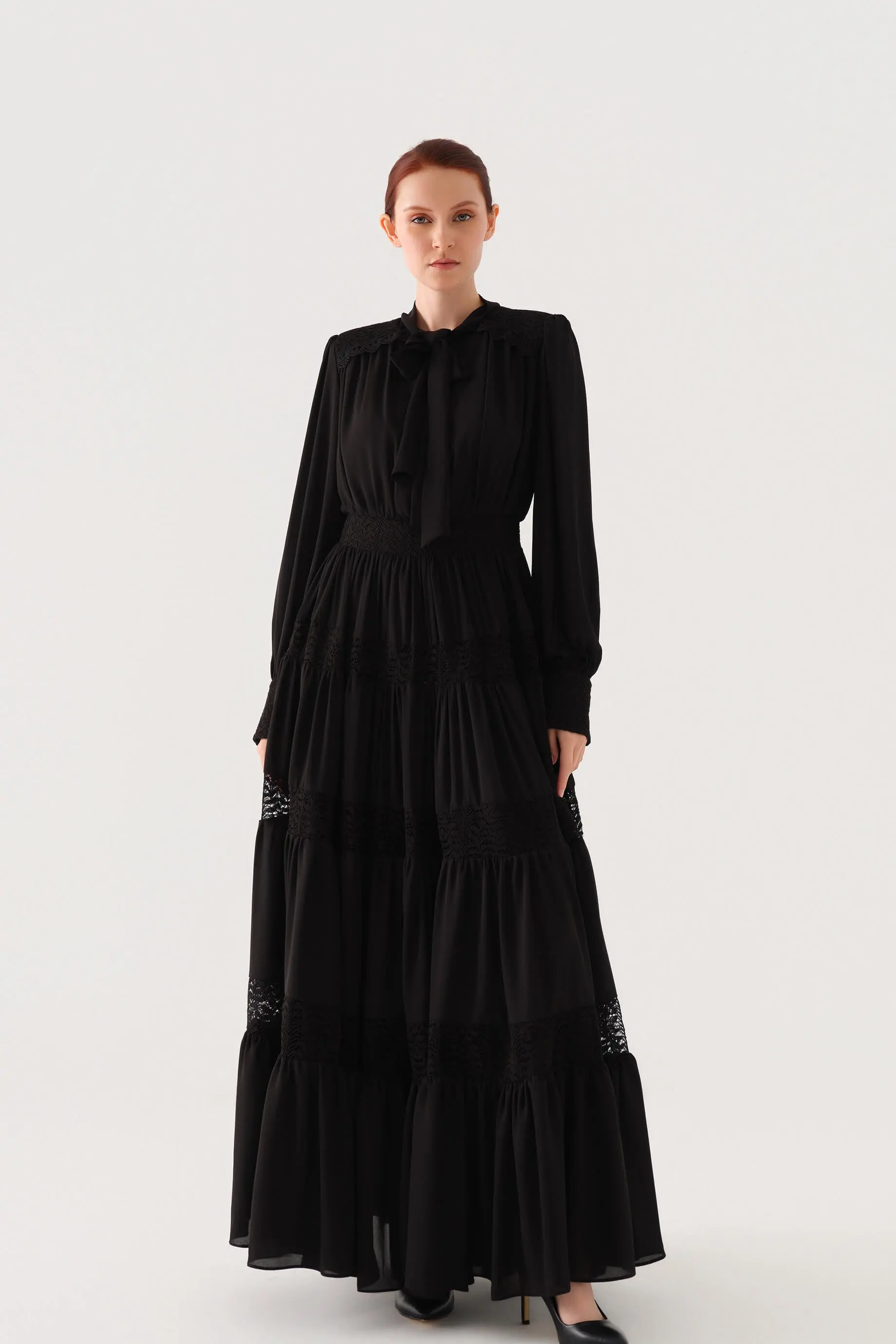 Scarf-Neck Lace-Trim Tiered Crepe Maxi Dress – Black