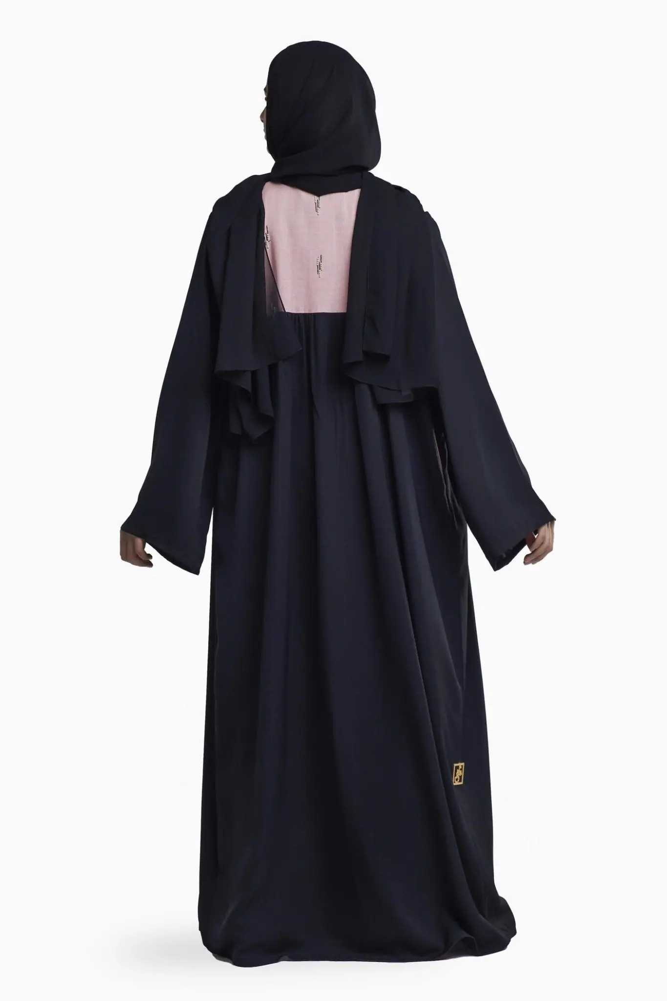 Feryal Abaya, photo 2