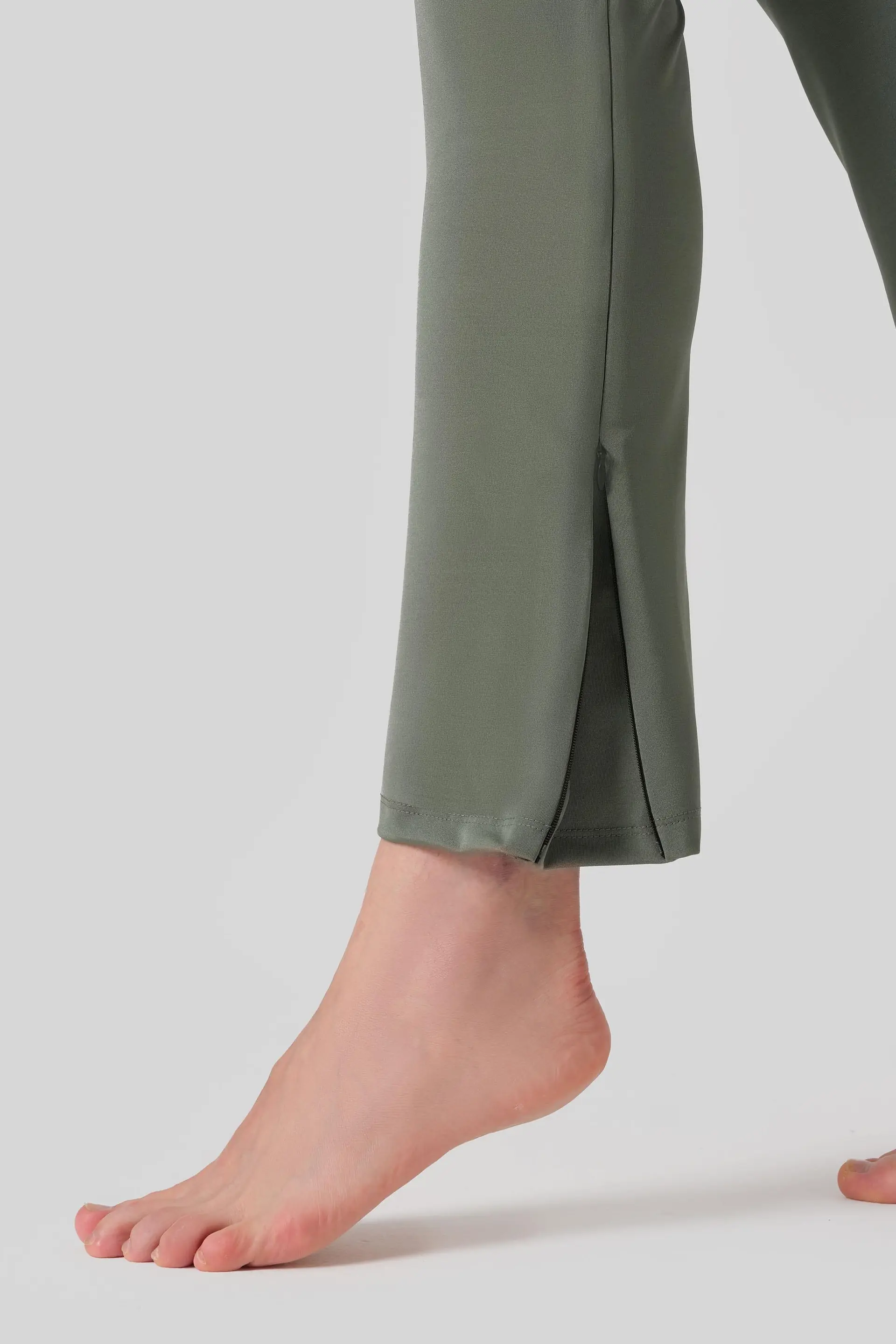 Full-Coverage Modest Swimsuit – Khaki, photo 4