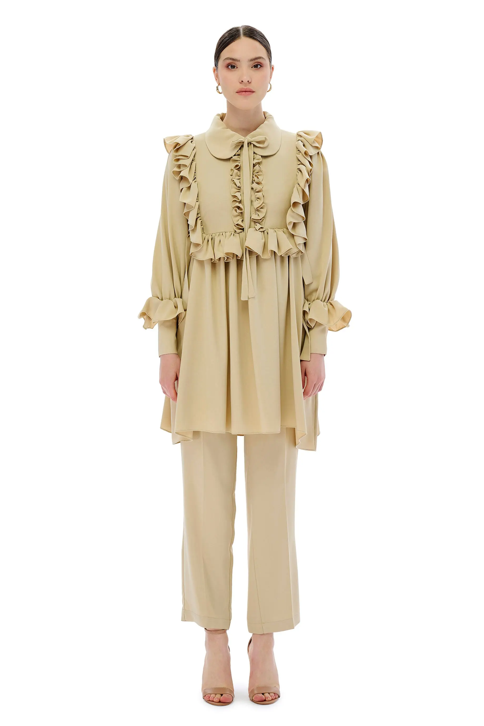 Mila Ruffled Blouse & Relaxed Trousers Set – Beige