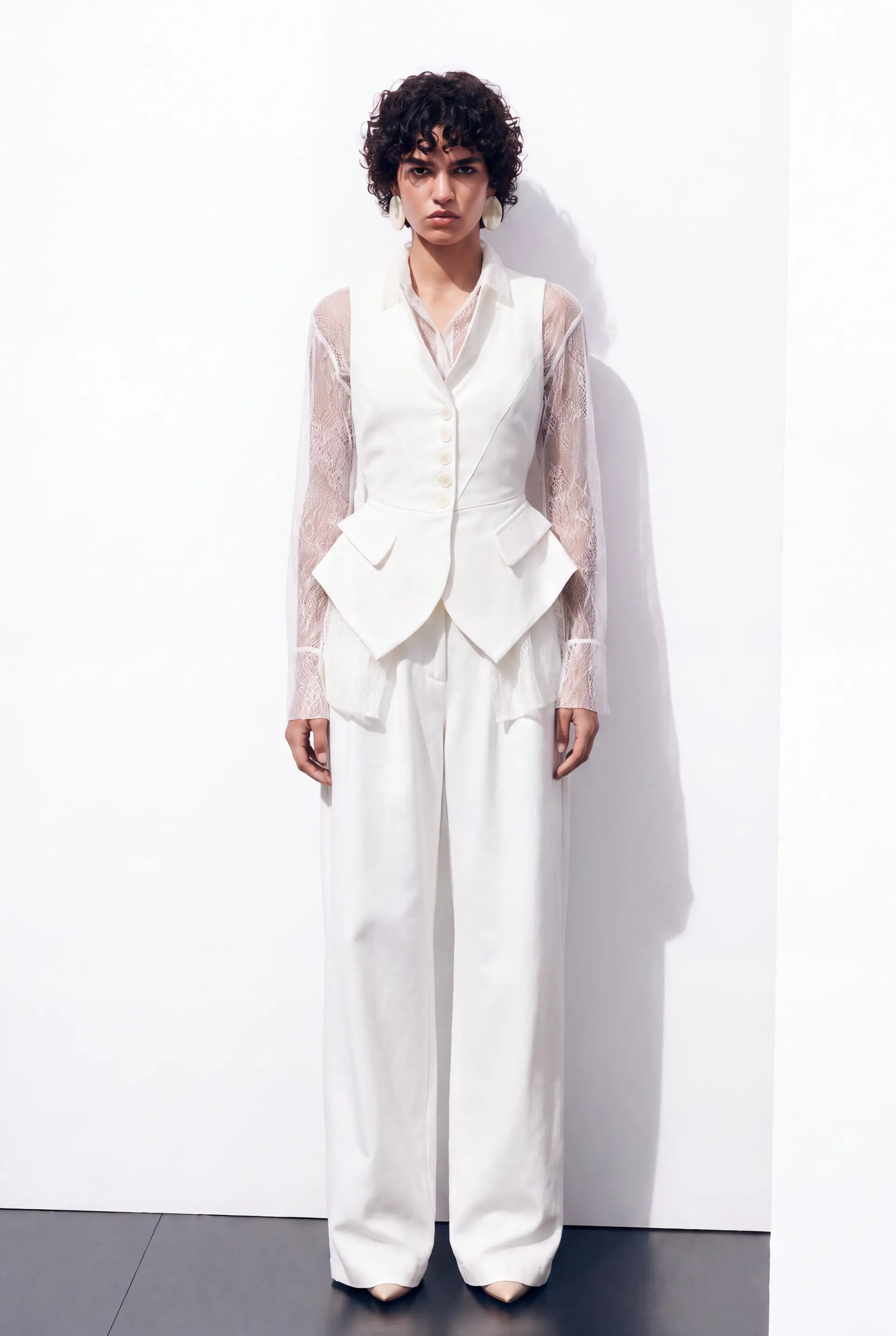 Vega Asymmetric Cotton Vest, photo 2