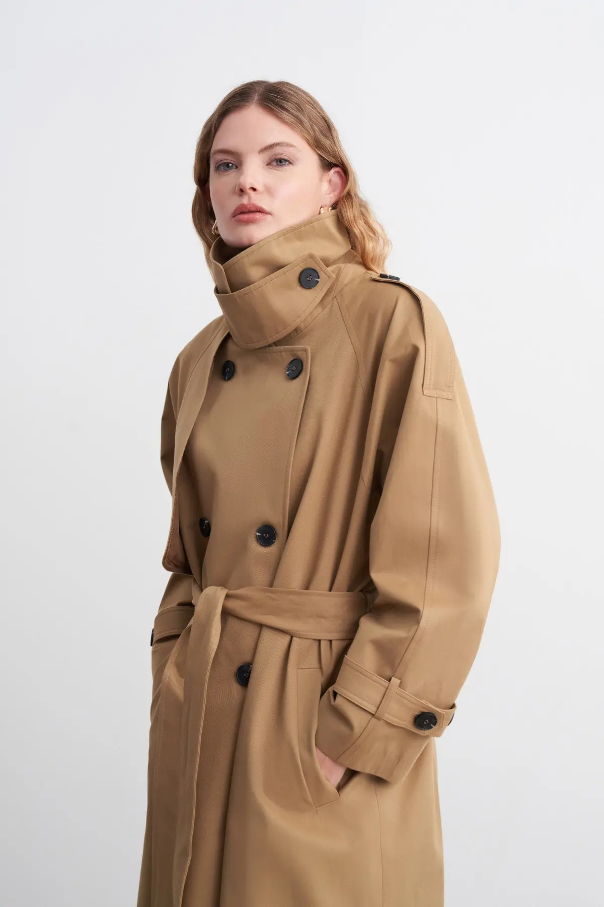 Yüksek Yaka Oversize Trençkot