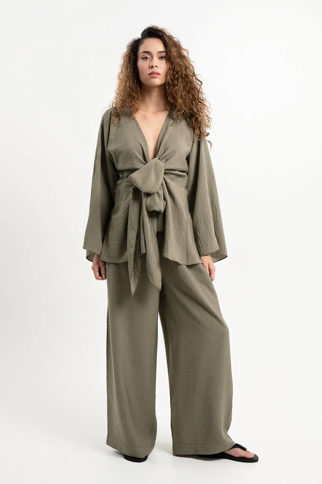 Elan Wrap Top – Olive