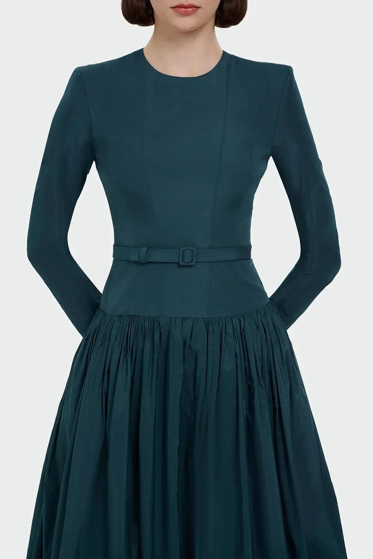 Long-Sleeved Evening Dress with Belt Detail - Emerald Green, photo 2