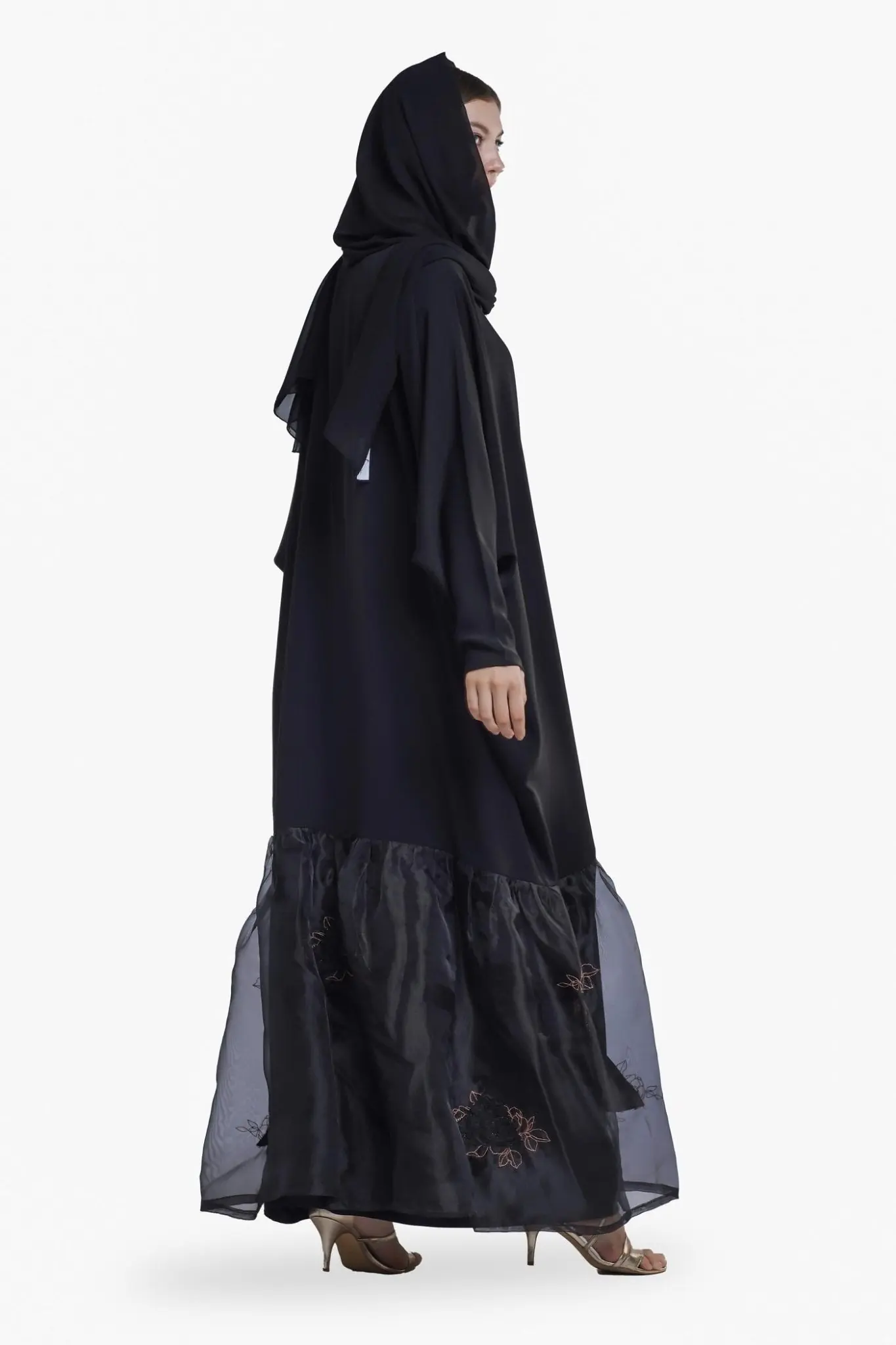 Nasheem Abaya, photo 2
