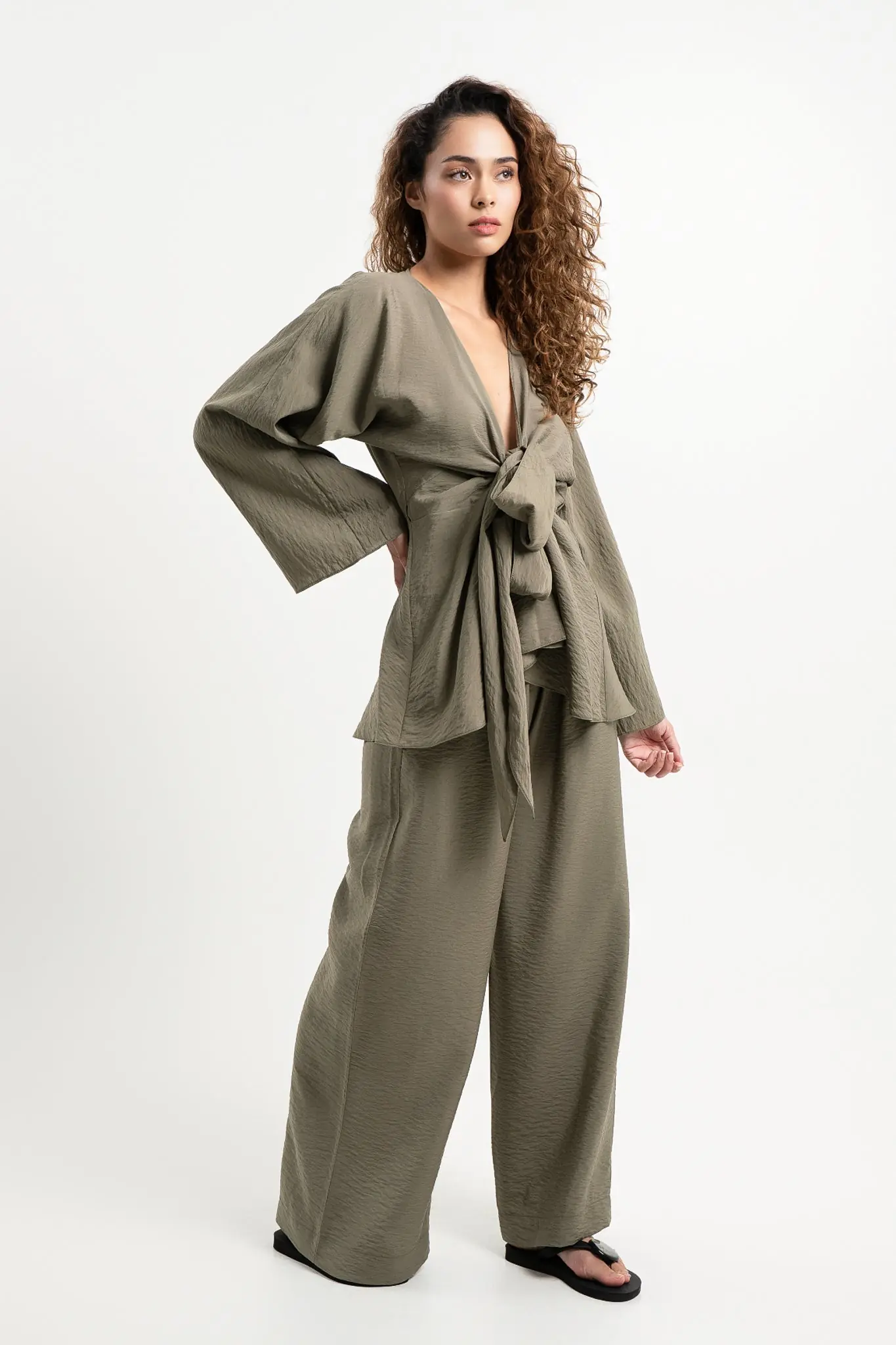 Elan Wrap Top – Olive, photo 3