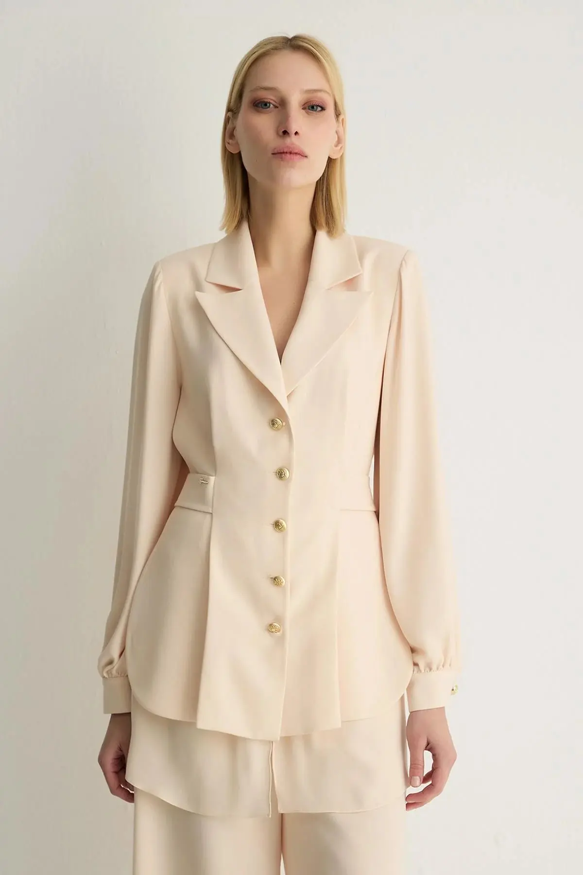 Freja Tailored Button-Front Jacket – Powder, photo 2