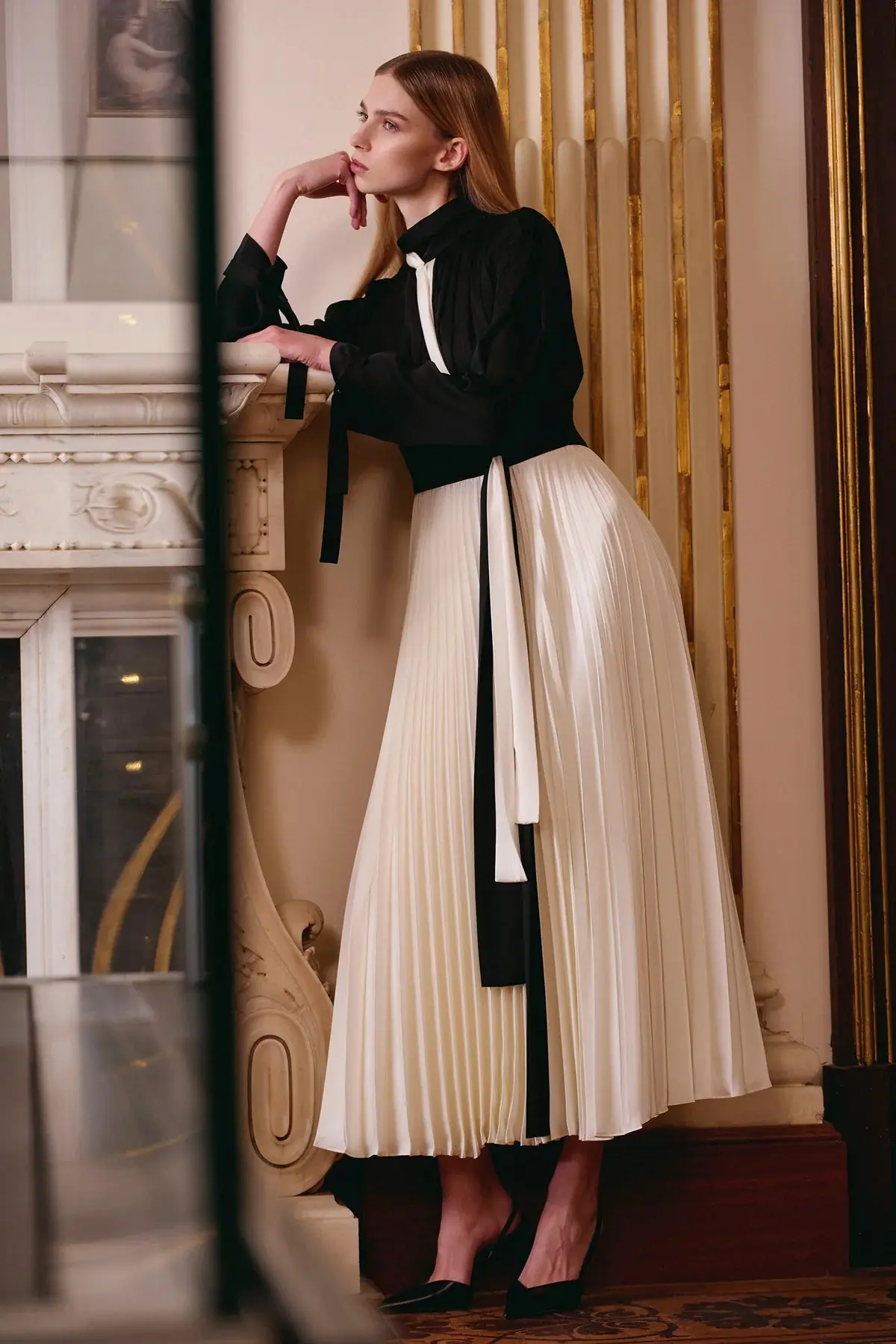 Pleated Panel Long-Sleeve Dress – Black, photo 2