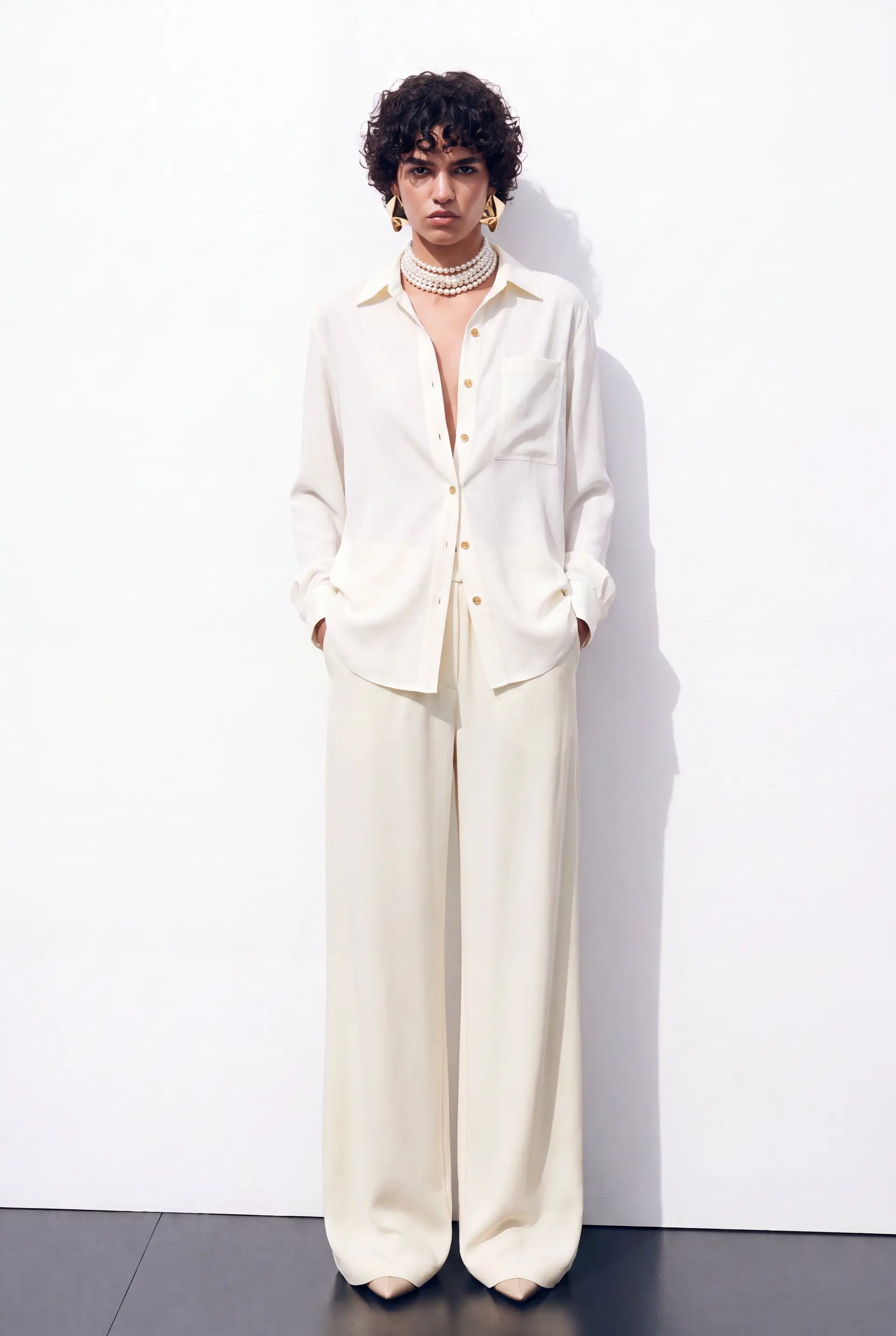 Glide Satinaria Straight Leg Pants