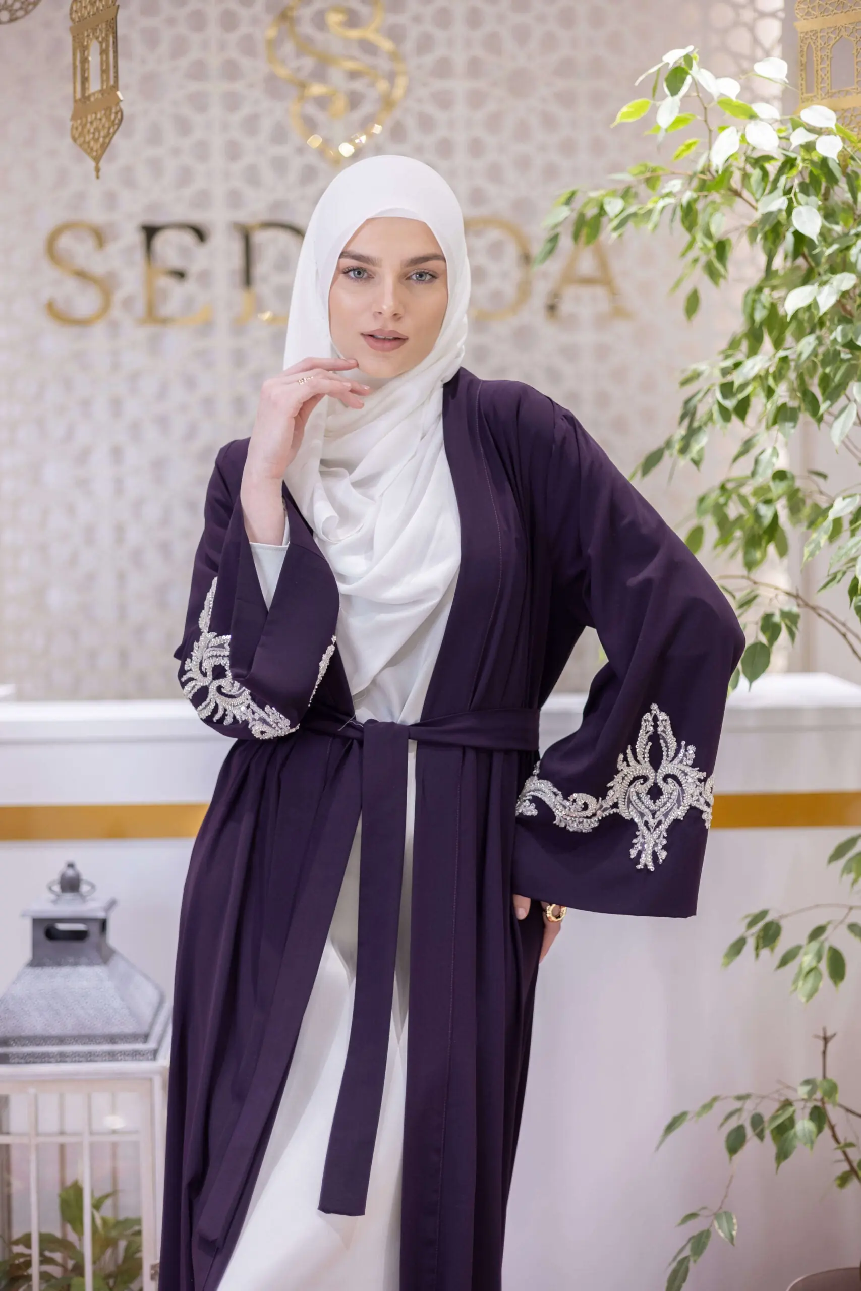 Silk Radiant Embellished Abaya – Purple, photo 2