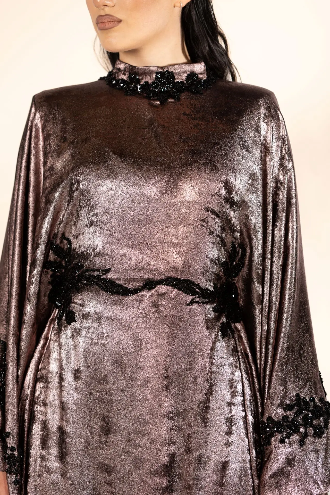 Cosmic Blossom Embellished Abaya – Dusty Rose, photo 2