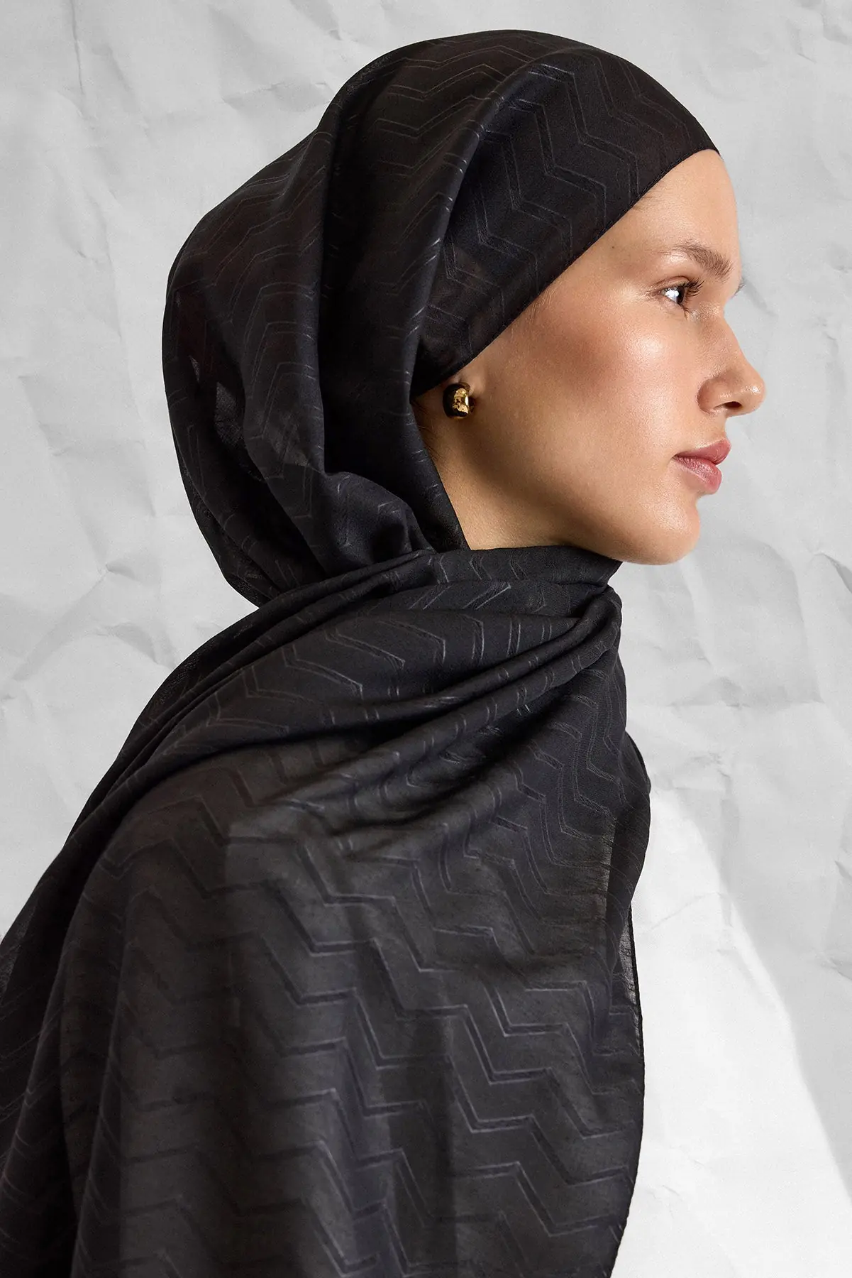 NOA SOFT Zigzag Pattern Shawl – Black, photo 2
