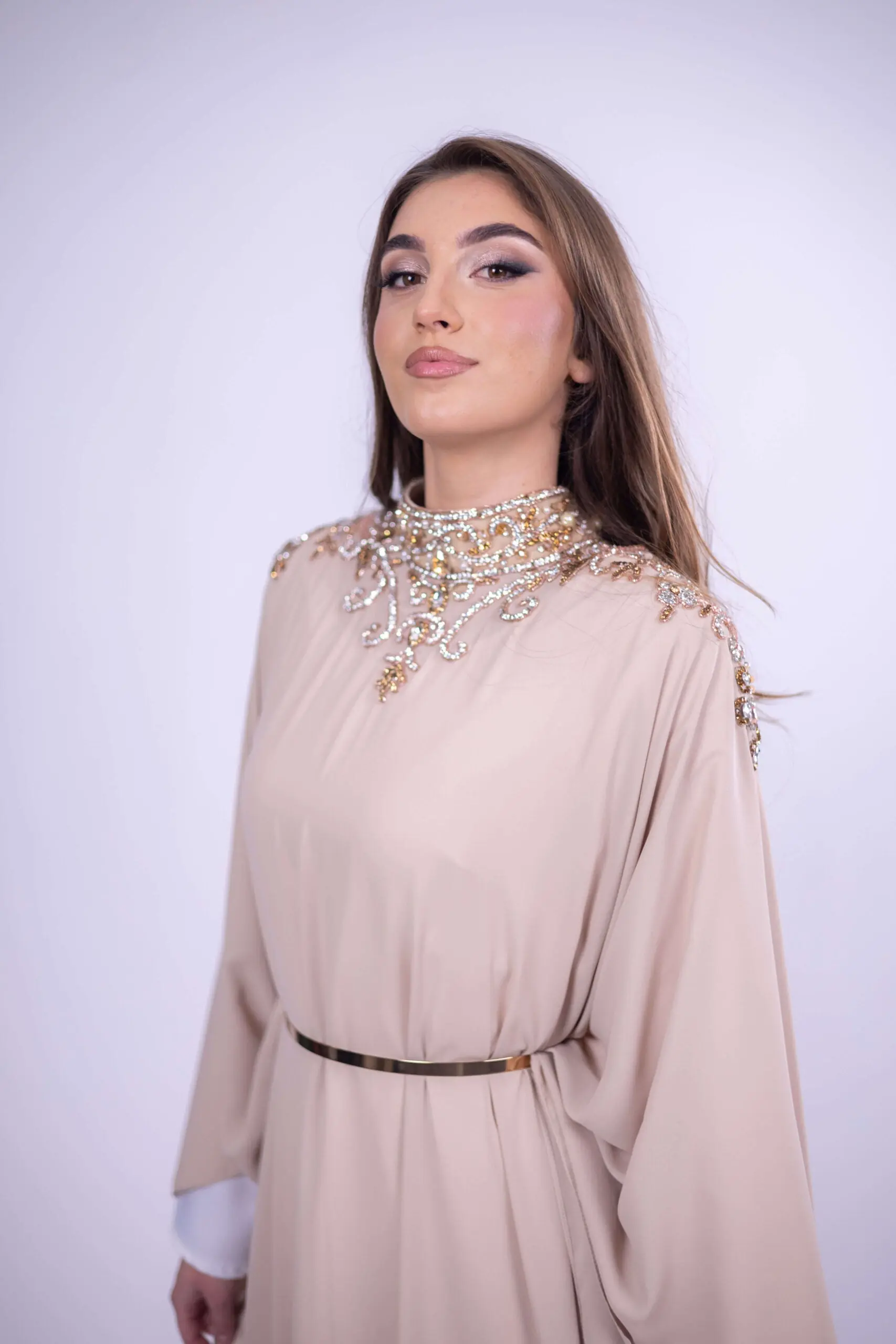 Velvet Moon Embellished Abaya – Beige, photo 2