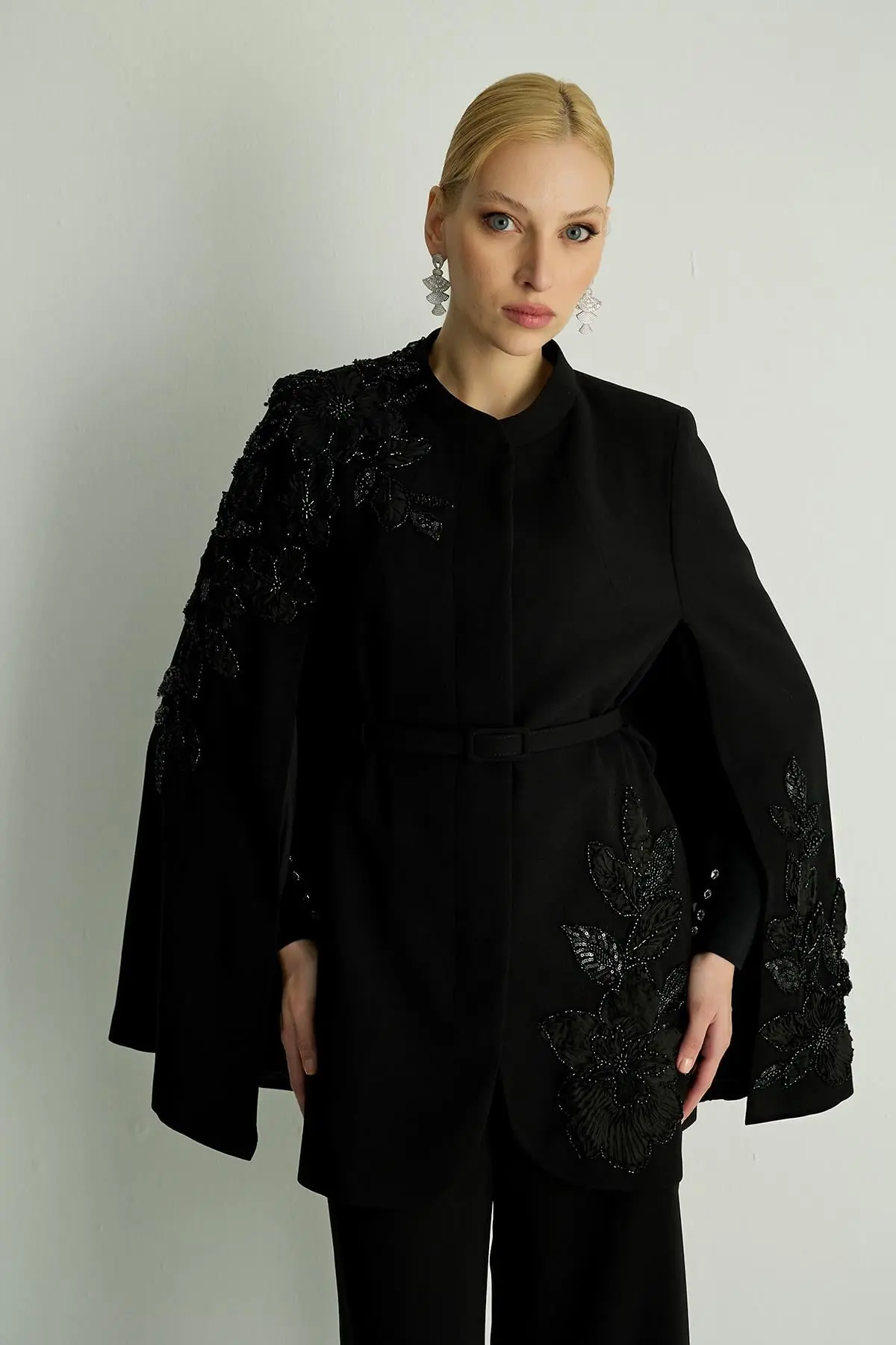 Pure Cape Jacket – Black, photo 2