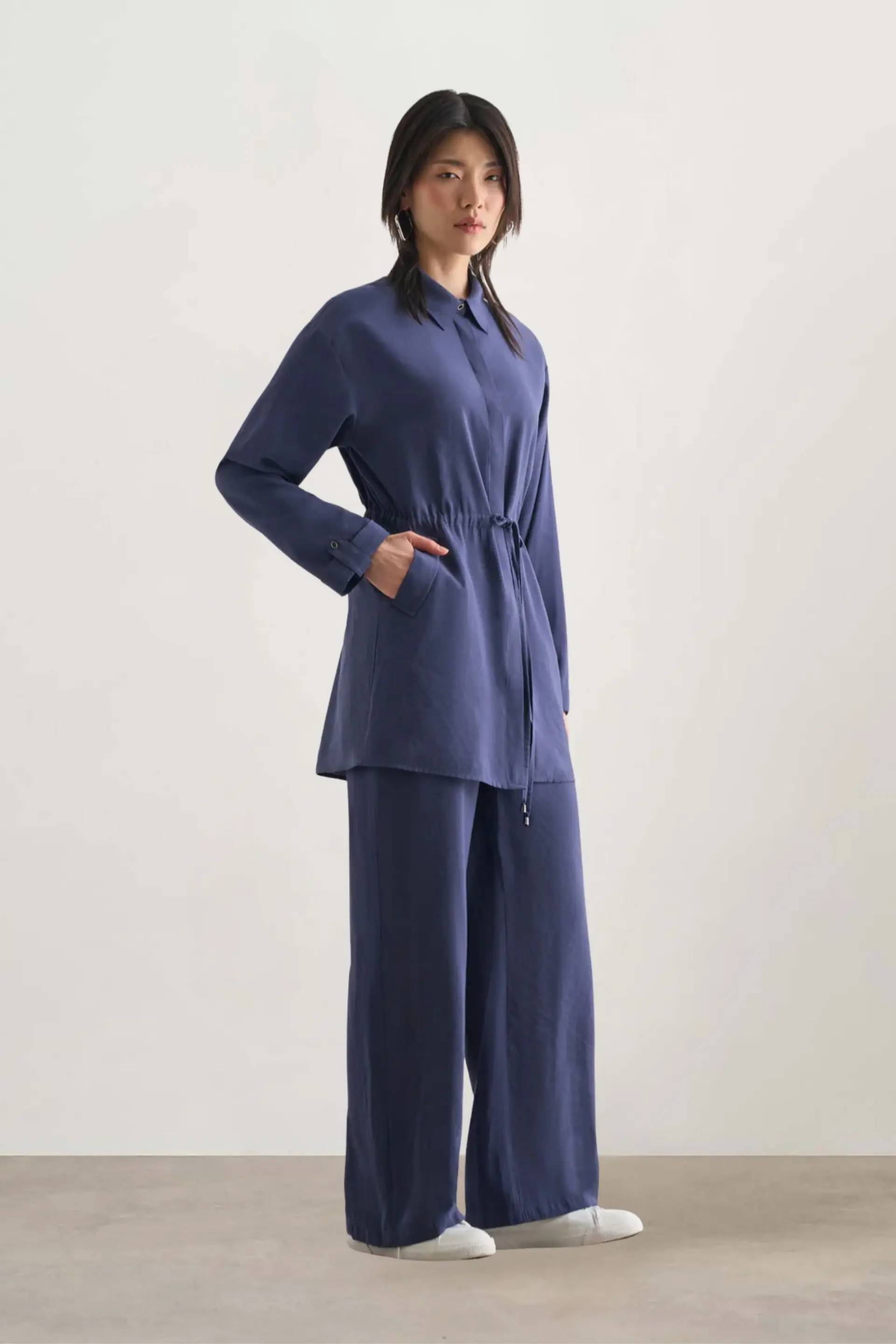 Mizalle Light Weight Cinch Waist Tunic, photo 2