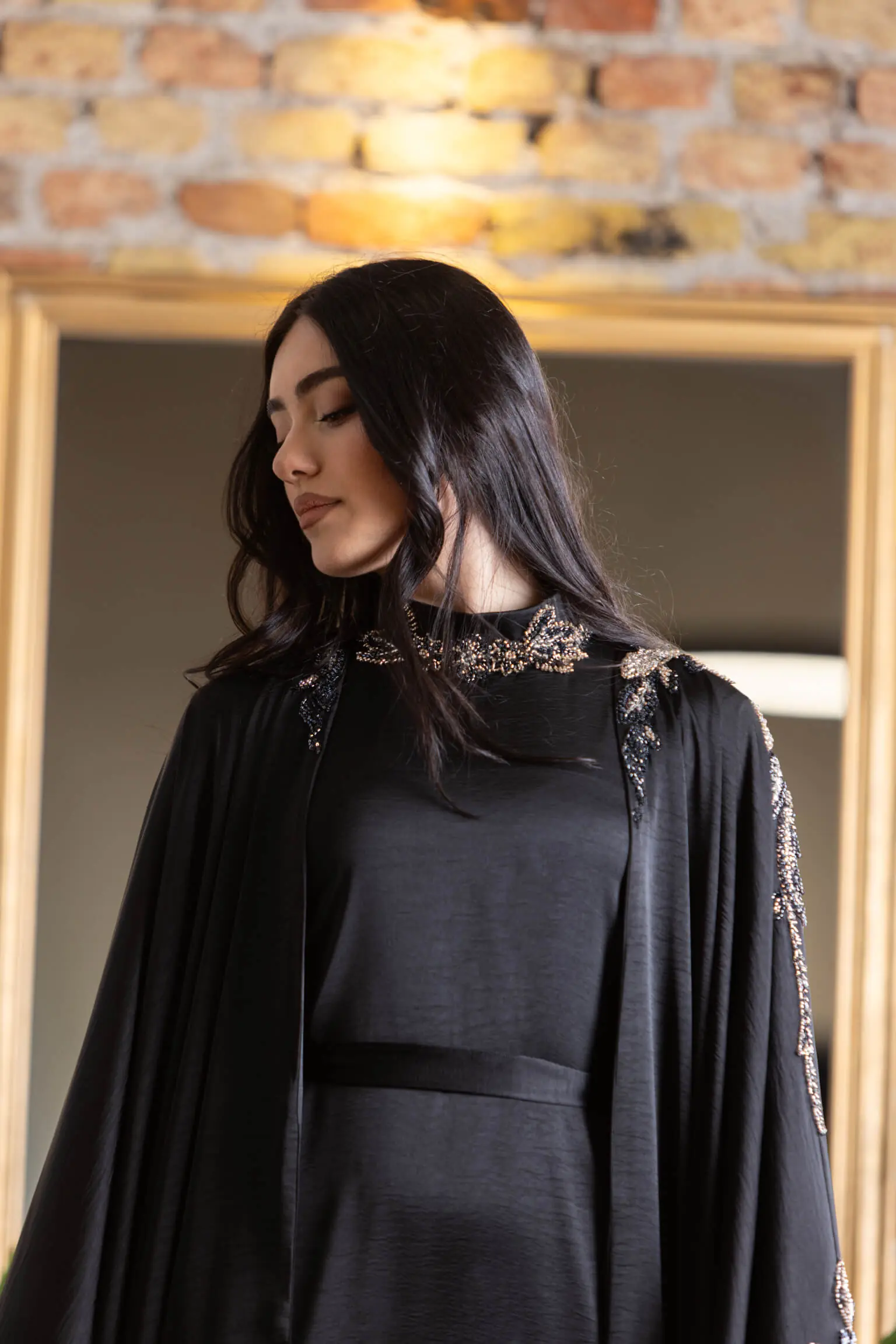 Femme Imperial Embellished Abaya – Black, photo 3